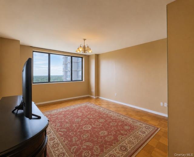 27110 Grand Central Parkway, Unit 15Q photo 4