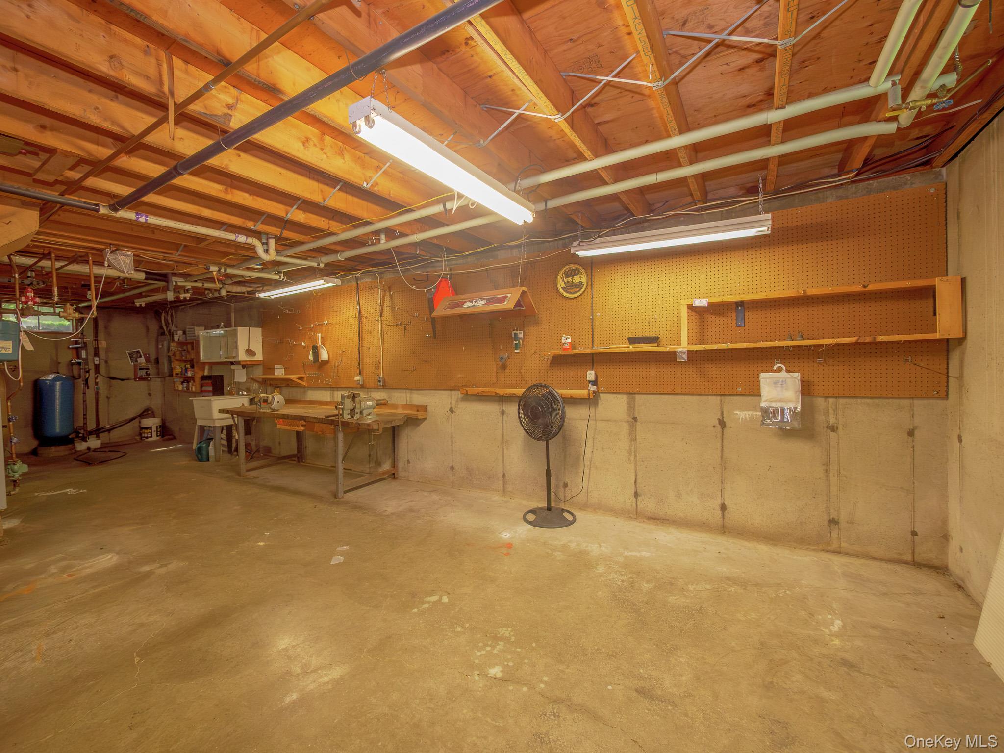 331 Mountain View Road, Unit 325 photo 24