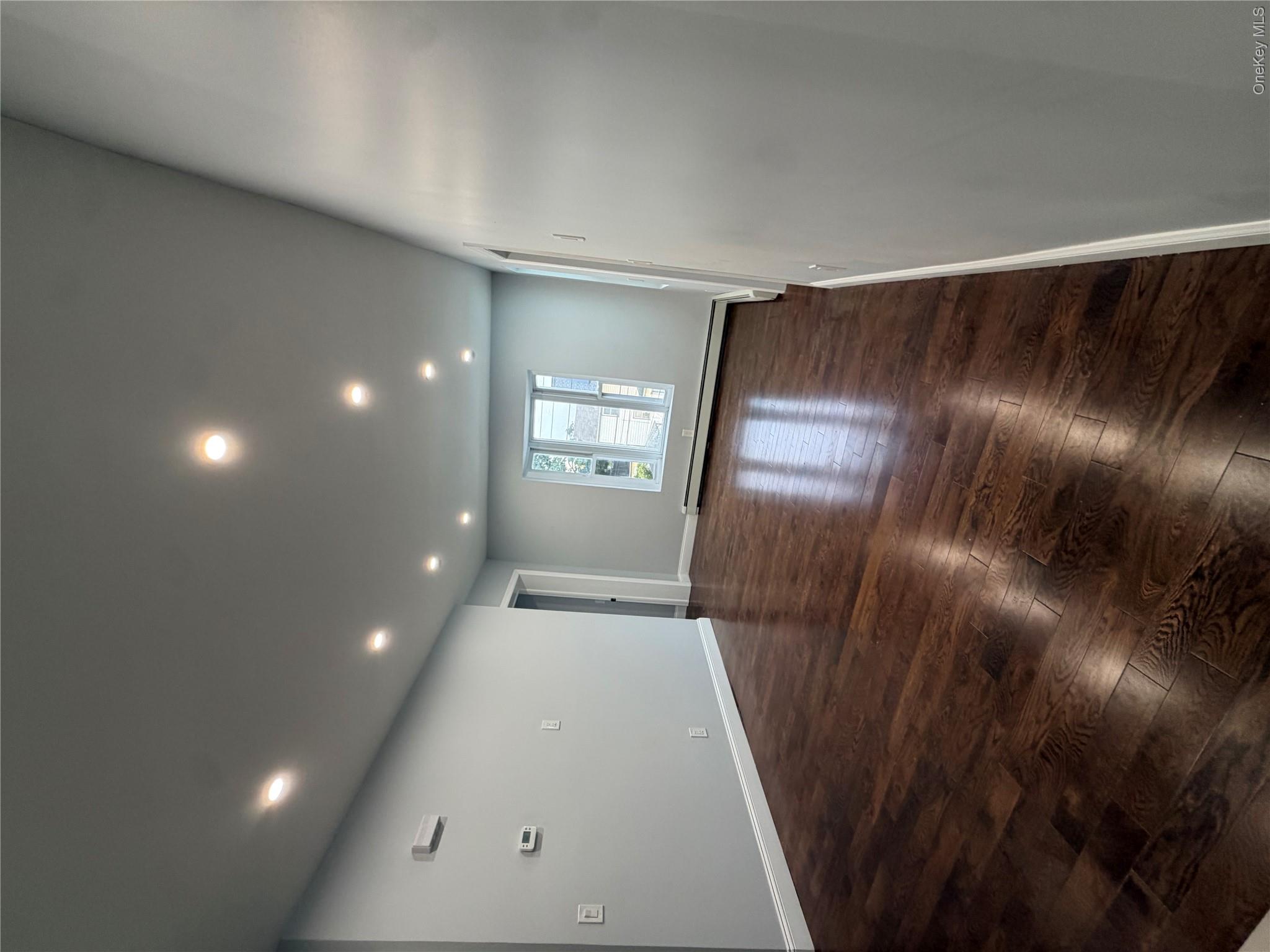 21704 135th Avenue, Unit 1 photo 2