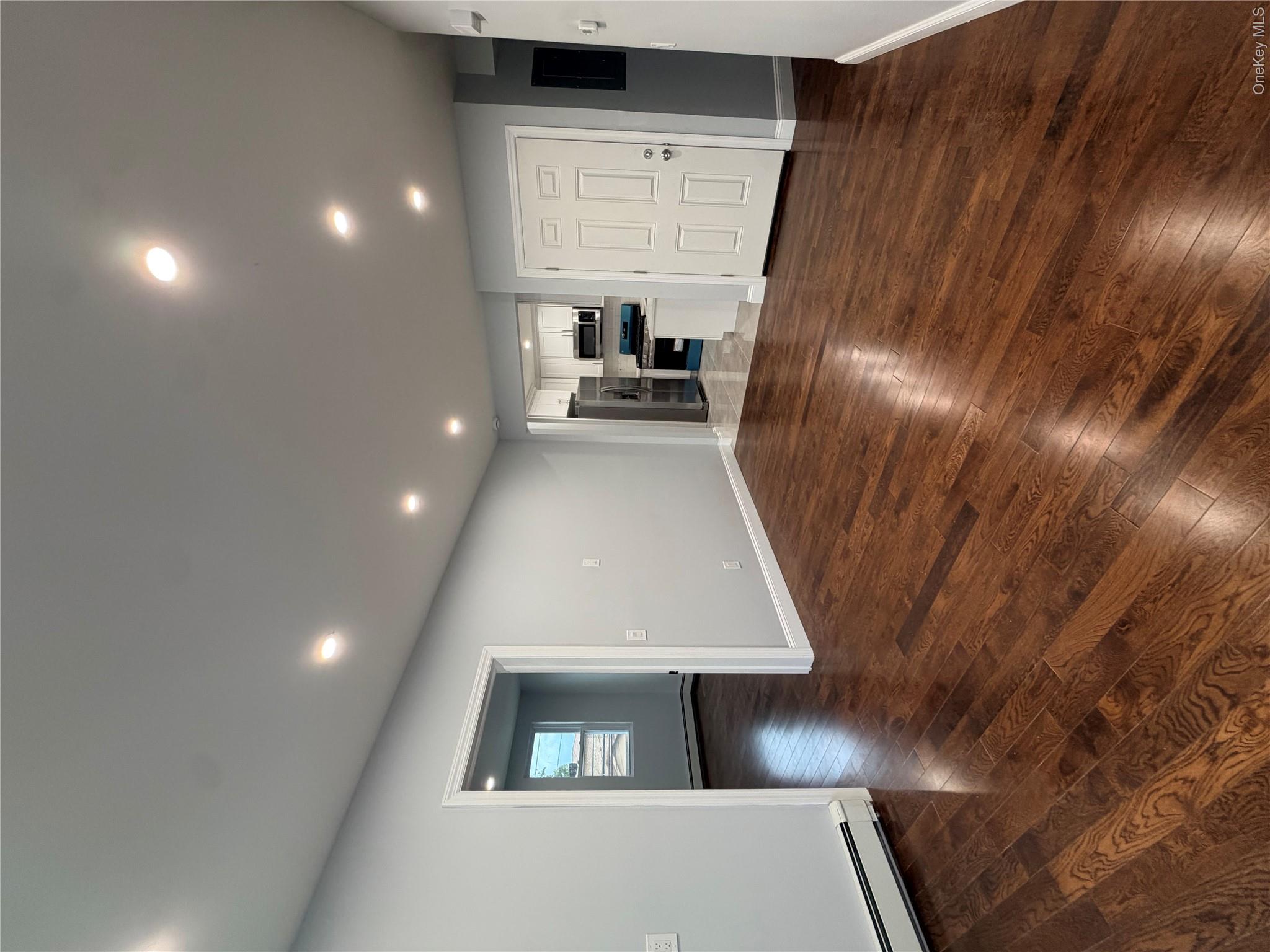 21704 135th Avenue, Unit 1