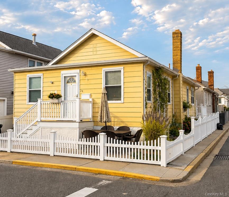 24 Wisconsin Street – For Rent