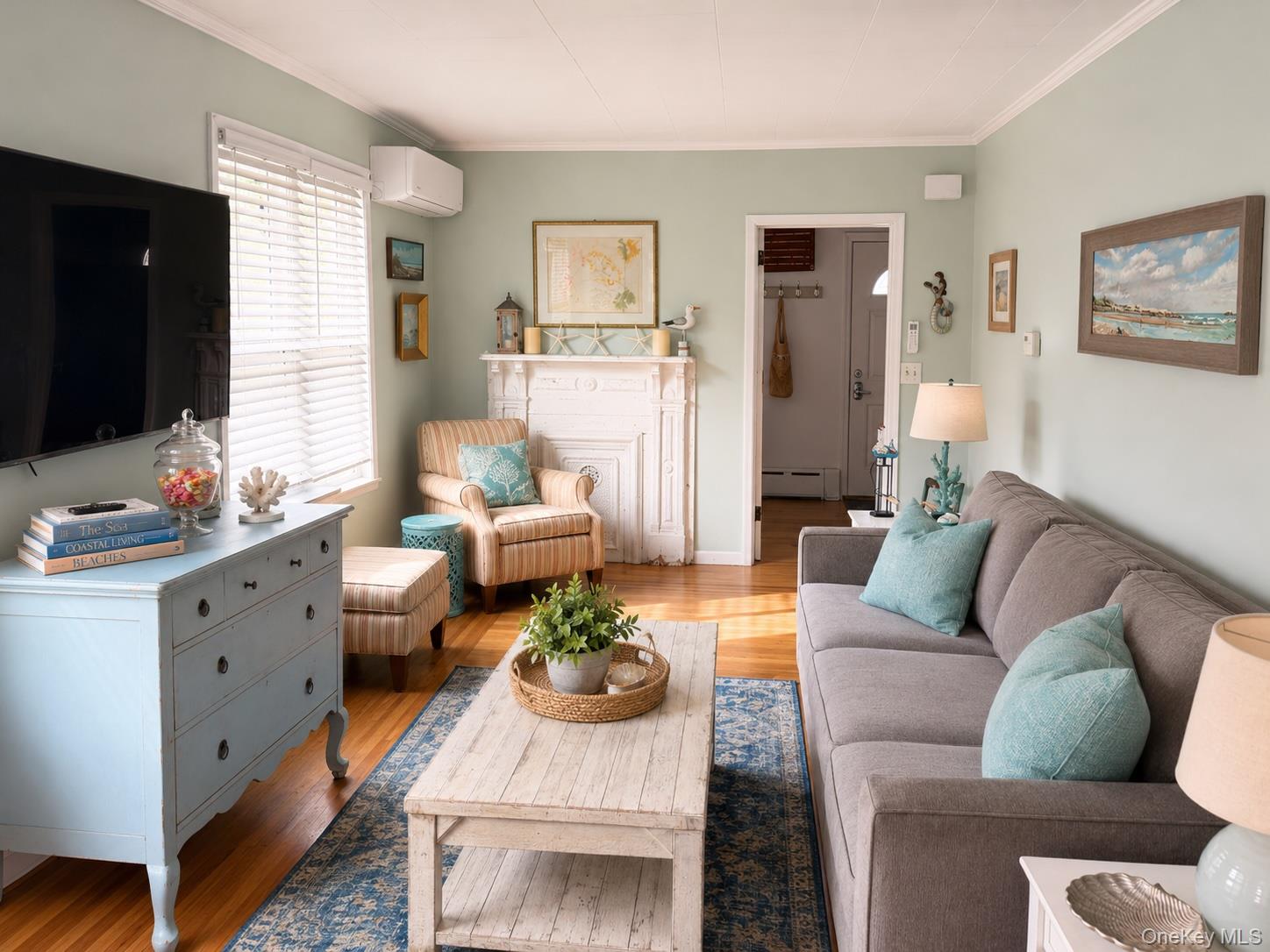 24 Wisconsin Street – For Rent photo 2