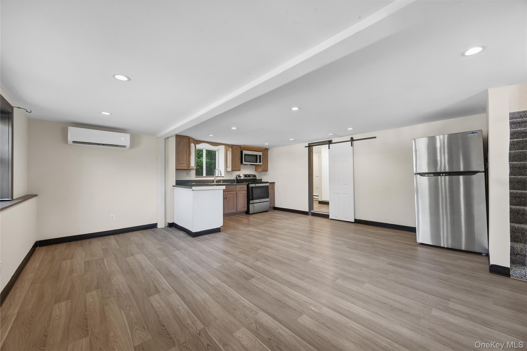 12 Montrose Drive – For Sale photo 4