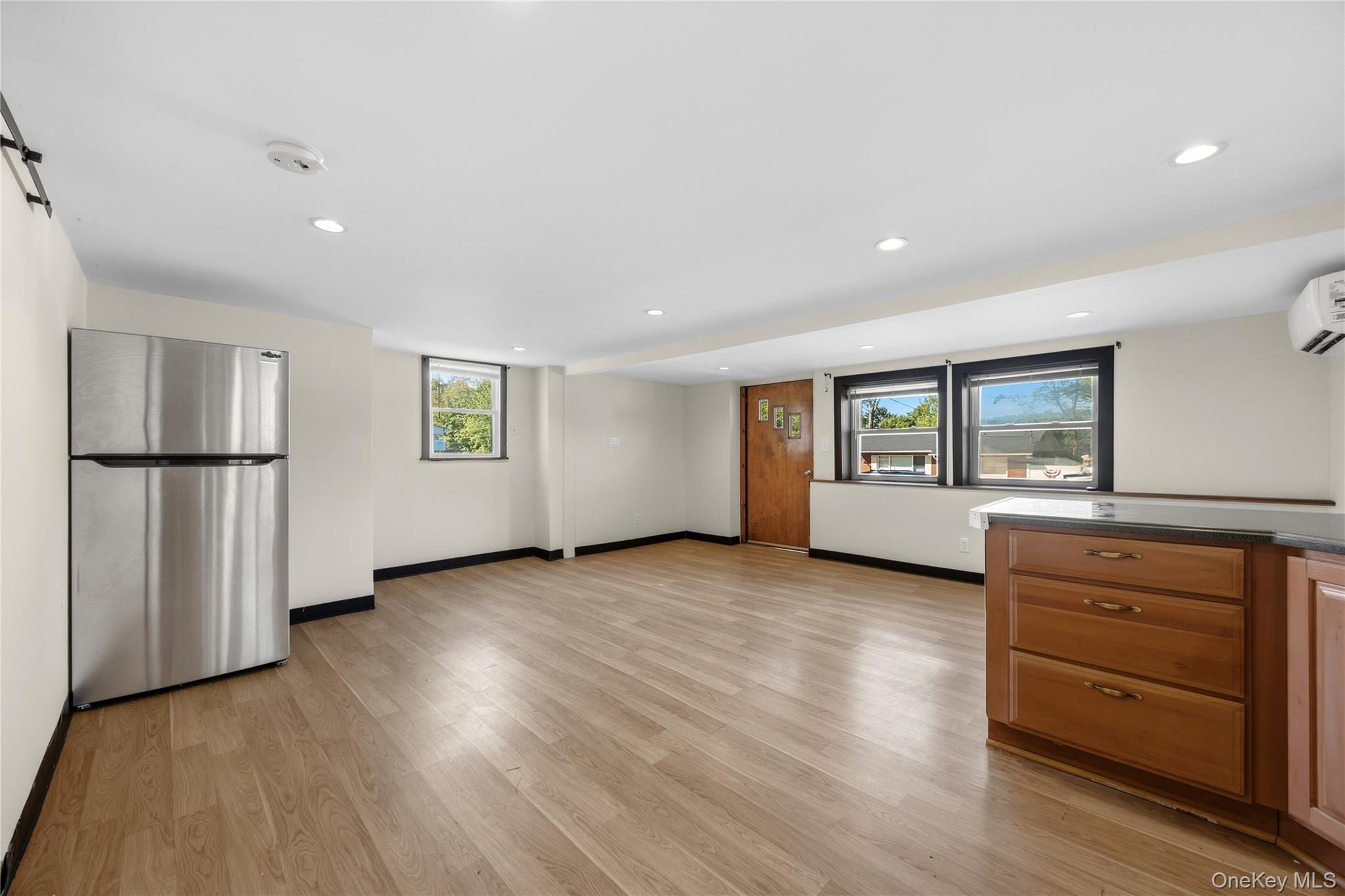 12 Montrose Drive – For Sale photo 8