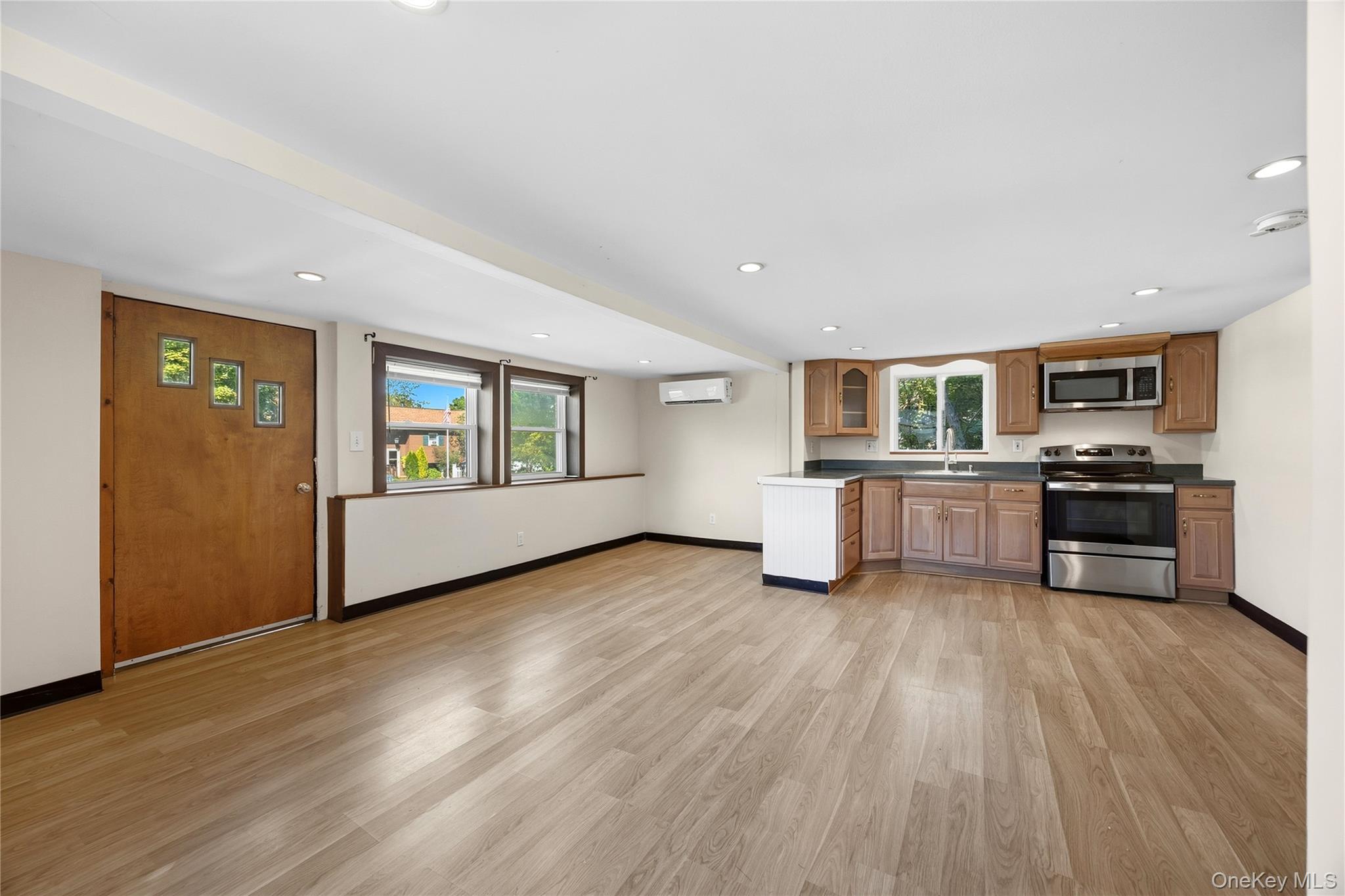 12 Montrose Drive – For Sale photo 6