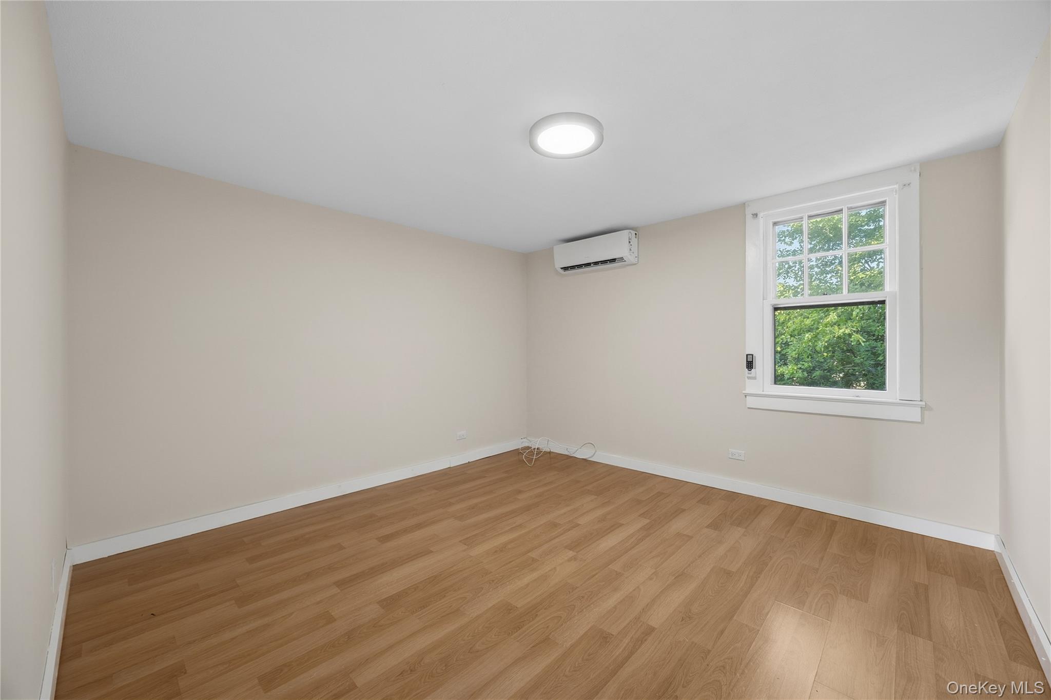 12 Montrose Drive – For Sale photo 11