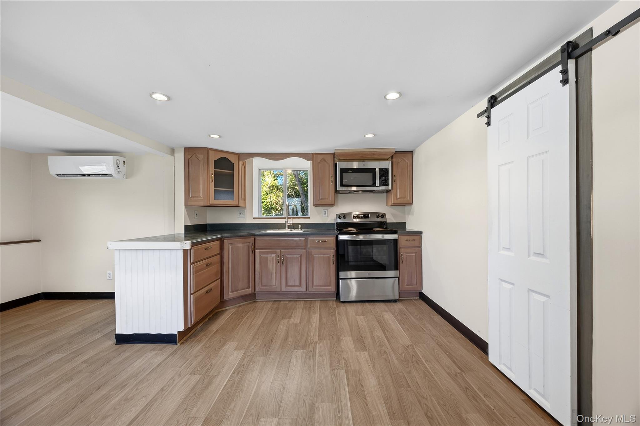 12 Montrose Drive – For Sale photo 7