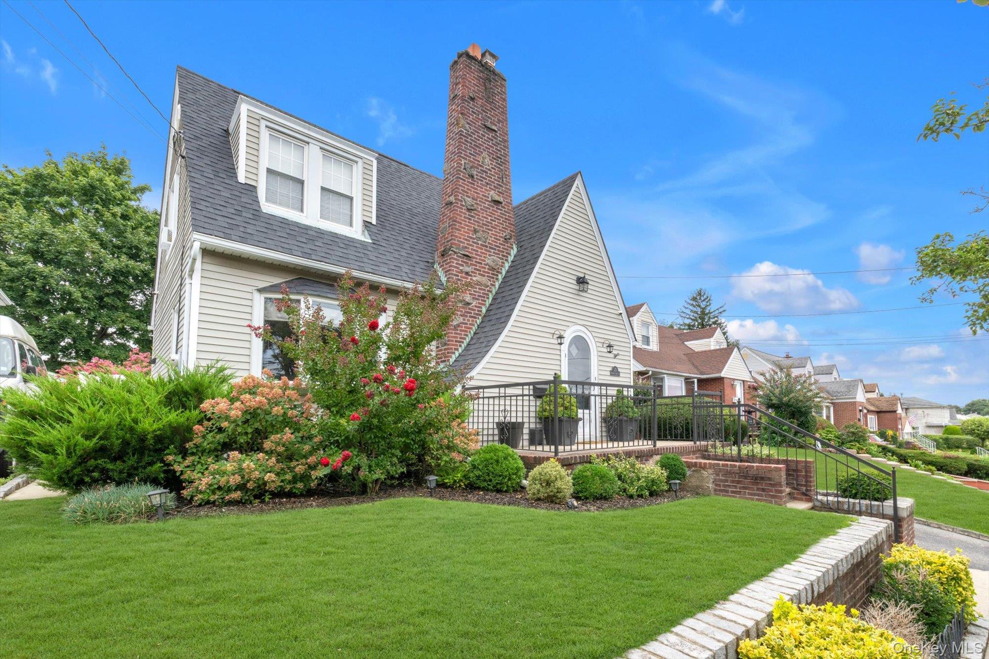 21 Hampton Avenue – For Sale photo 25
