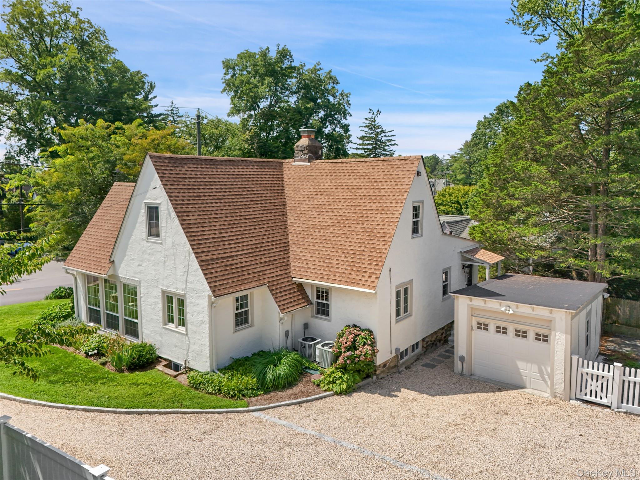 319 Oakland Beach Avenue – For Rent photo 30