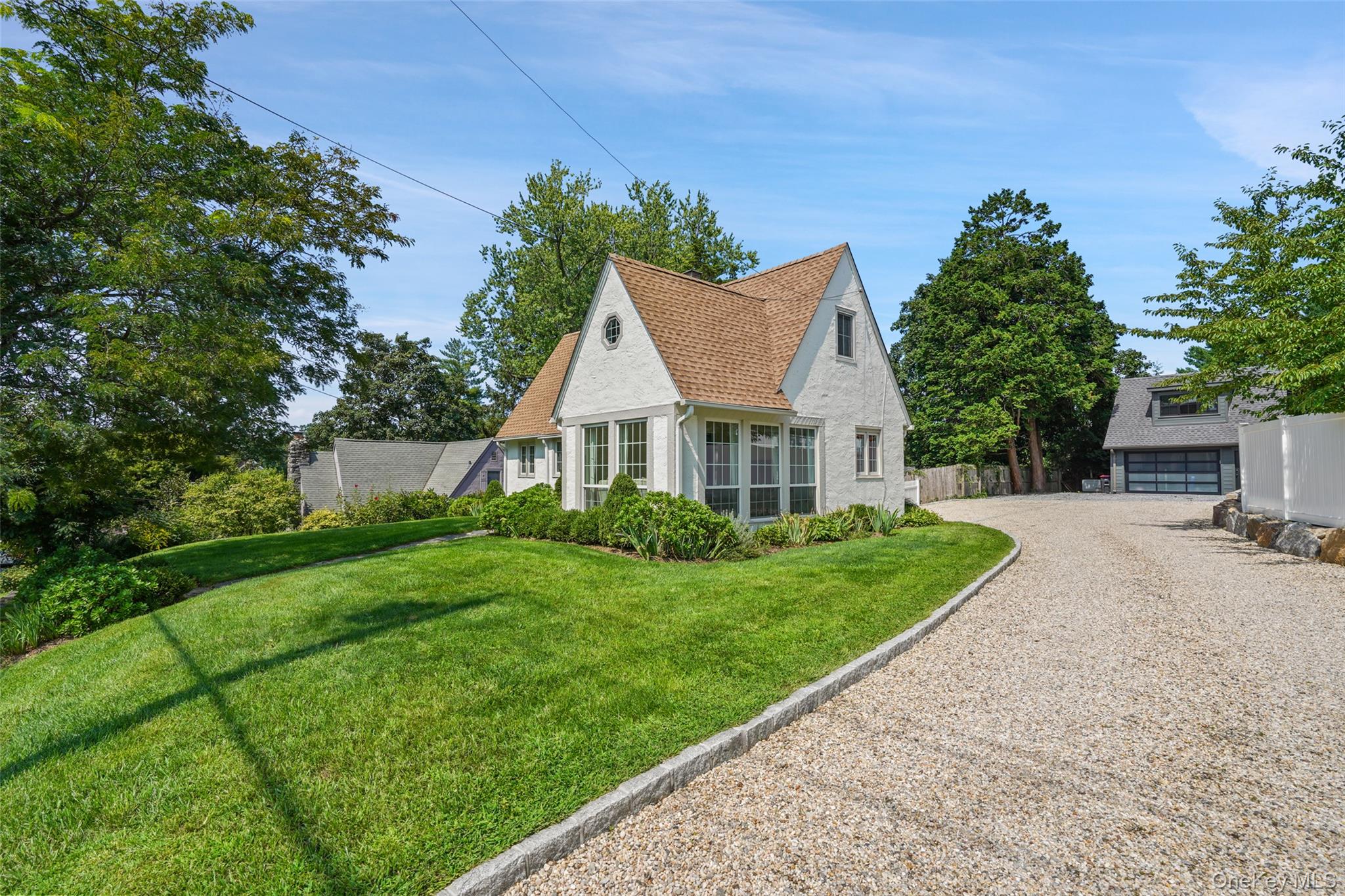 319 Oakland Beach Avenue – For Rent photo 27