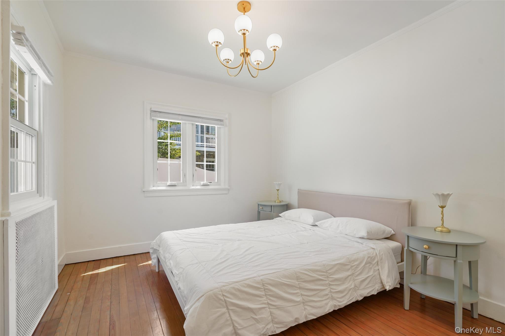 319 Oakland Beach Avenue – For Rent photo 14
