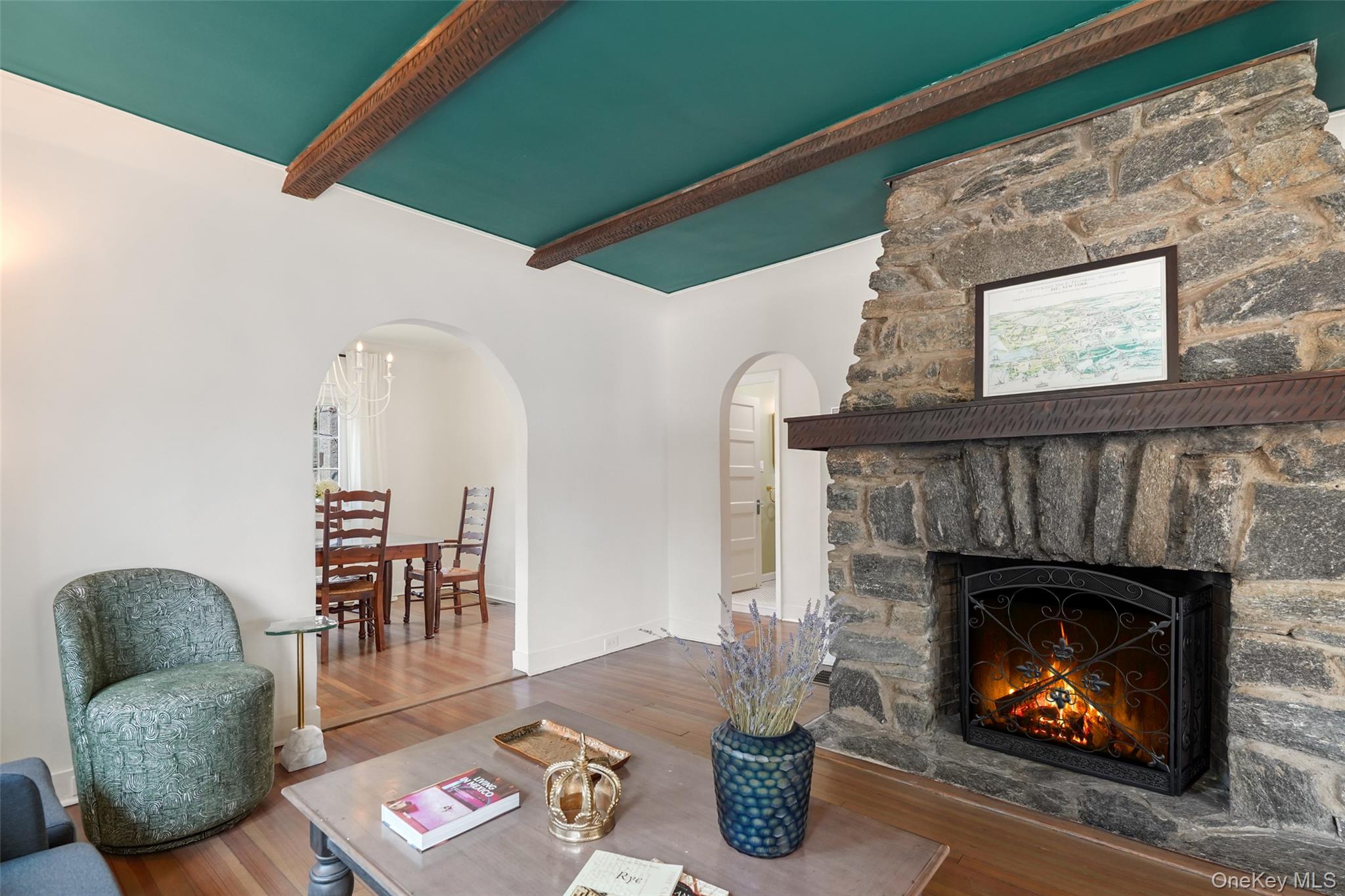 319 Oakland Beach Avenue – For Rent photo 5