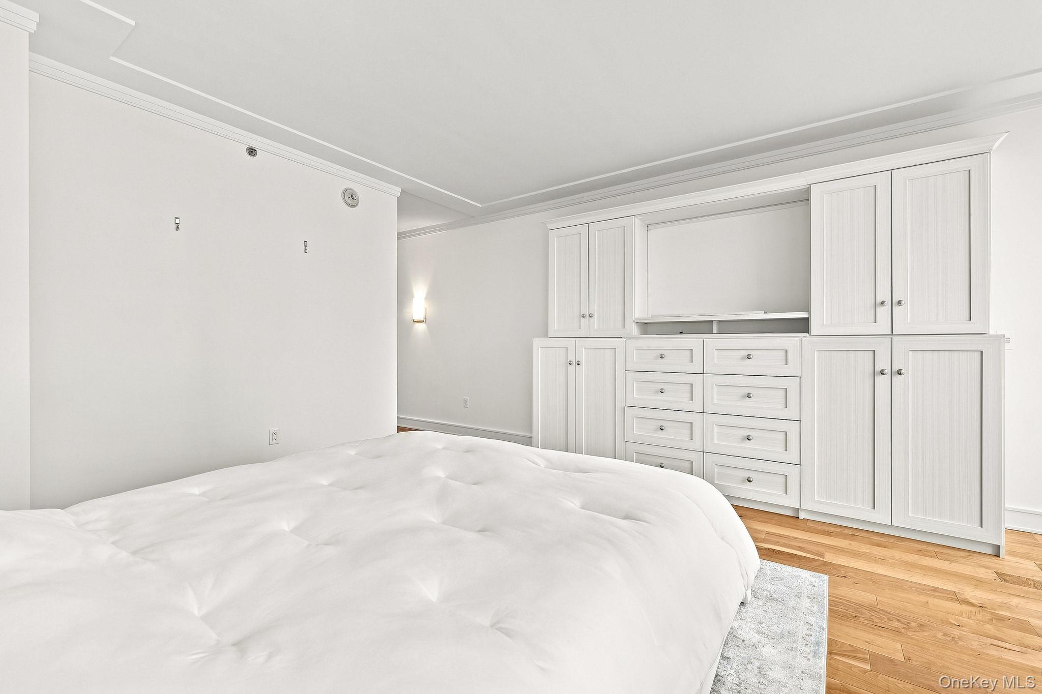 1 Renaissance Square, Unit 15D photo 13