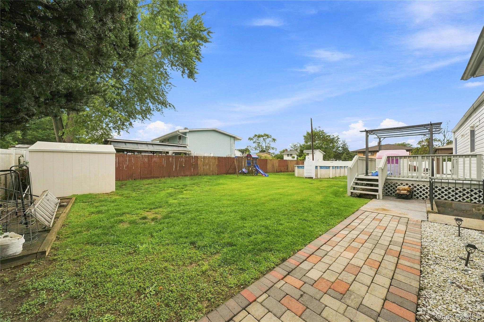 5 Talbot Lane – For Sale photo 49