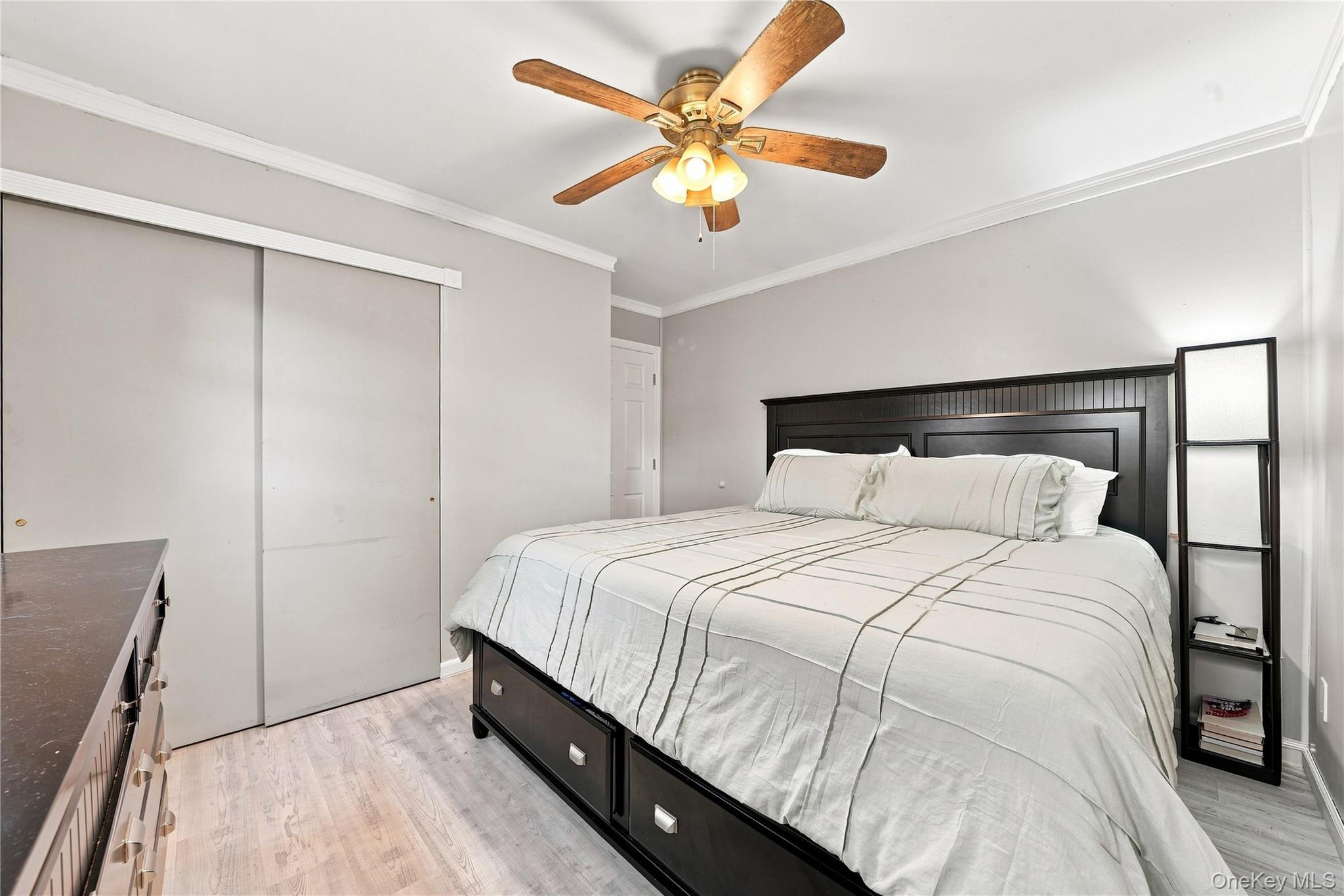 5 Talbot Lane – For Sale photo 23
