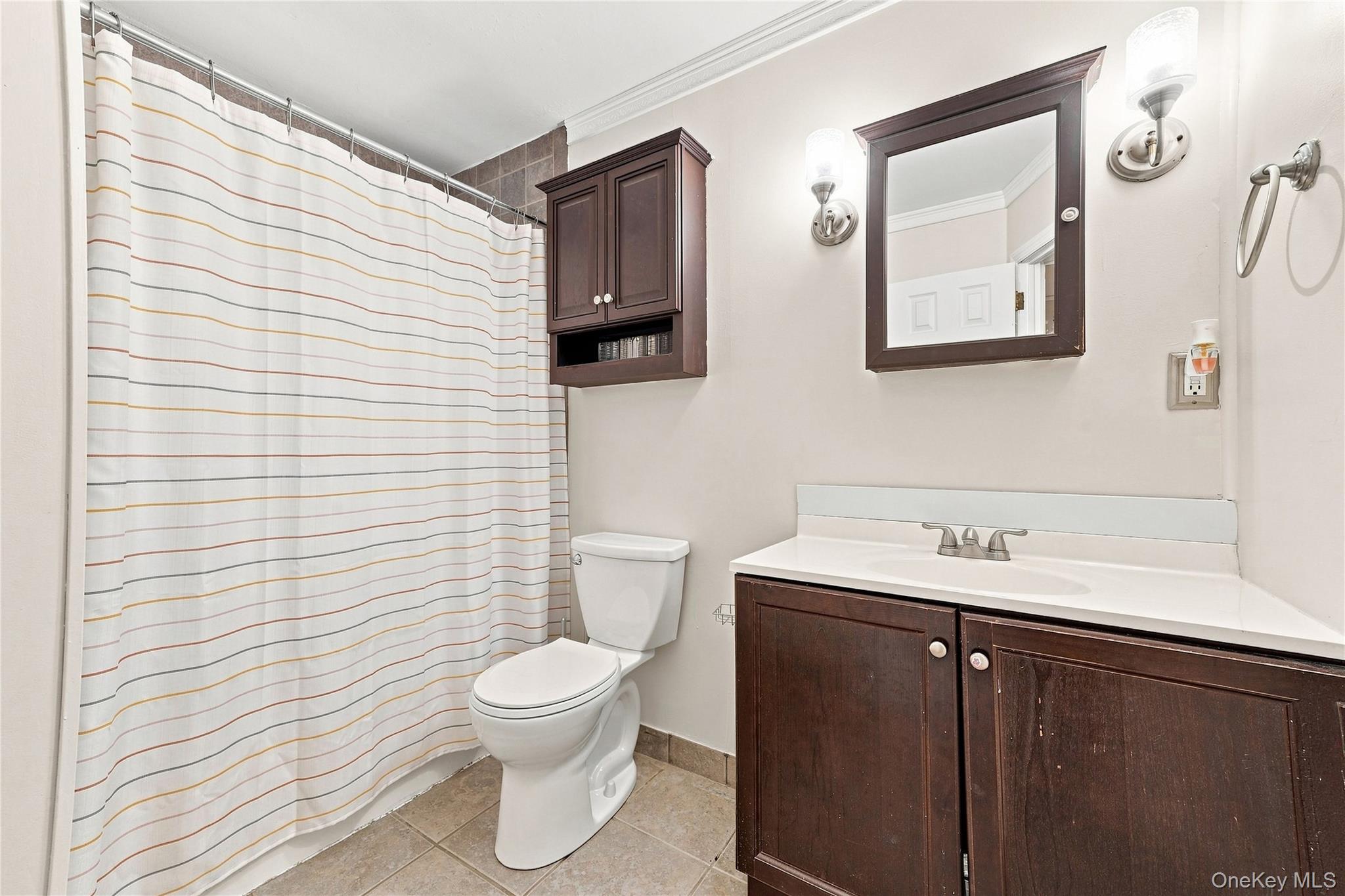 5 Talbot Lane – For Sale photo 26