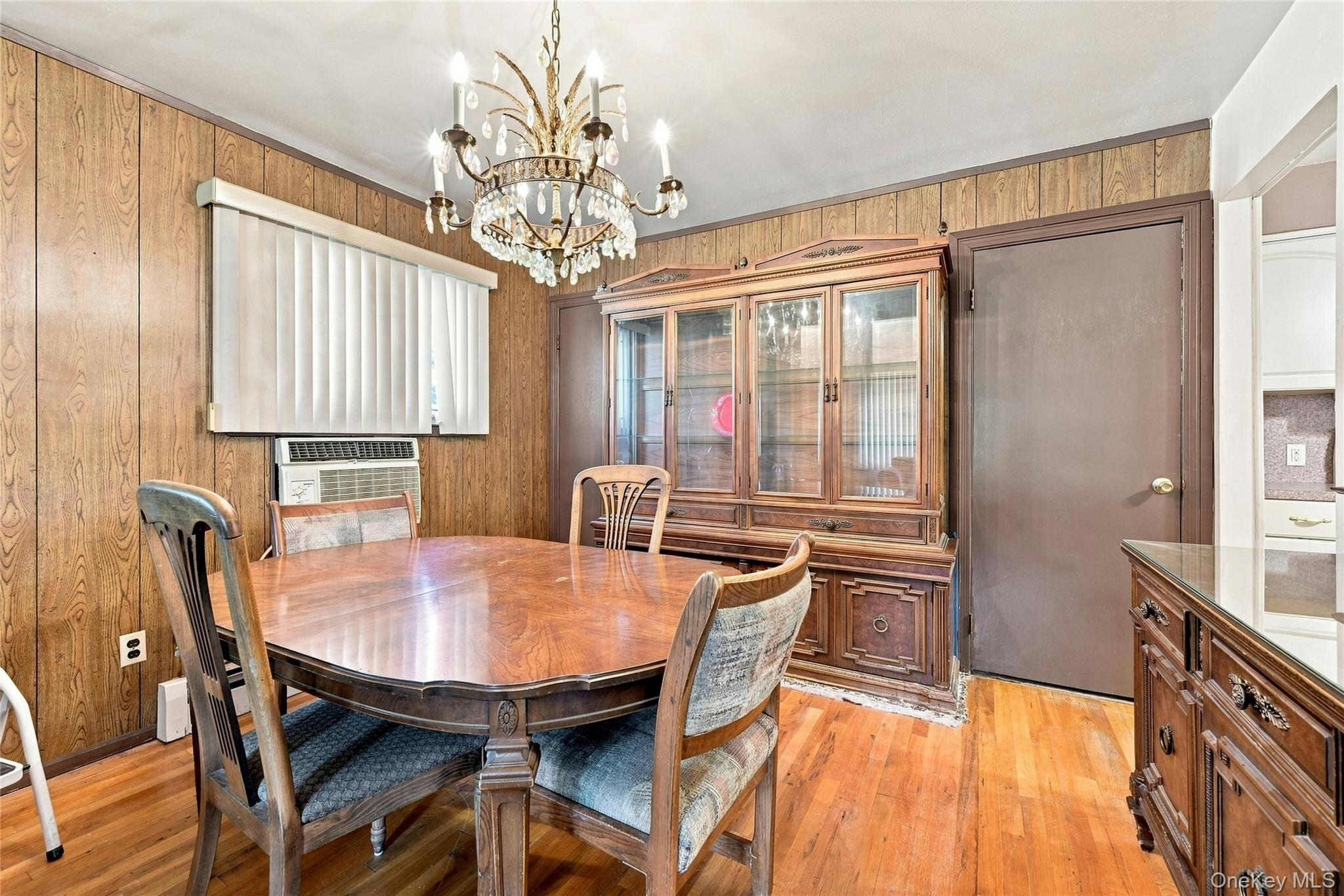 1035 Tooker Avenue – For Sale photo 15