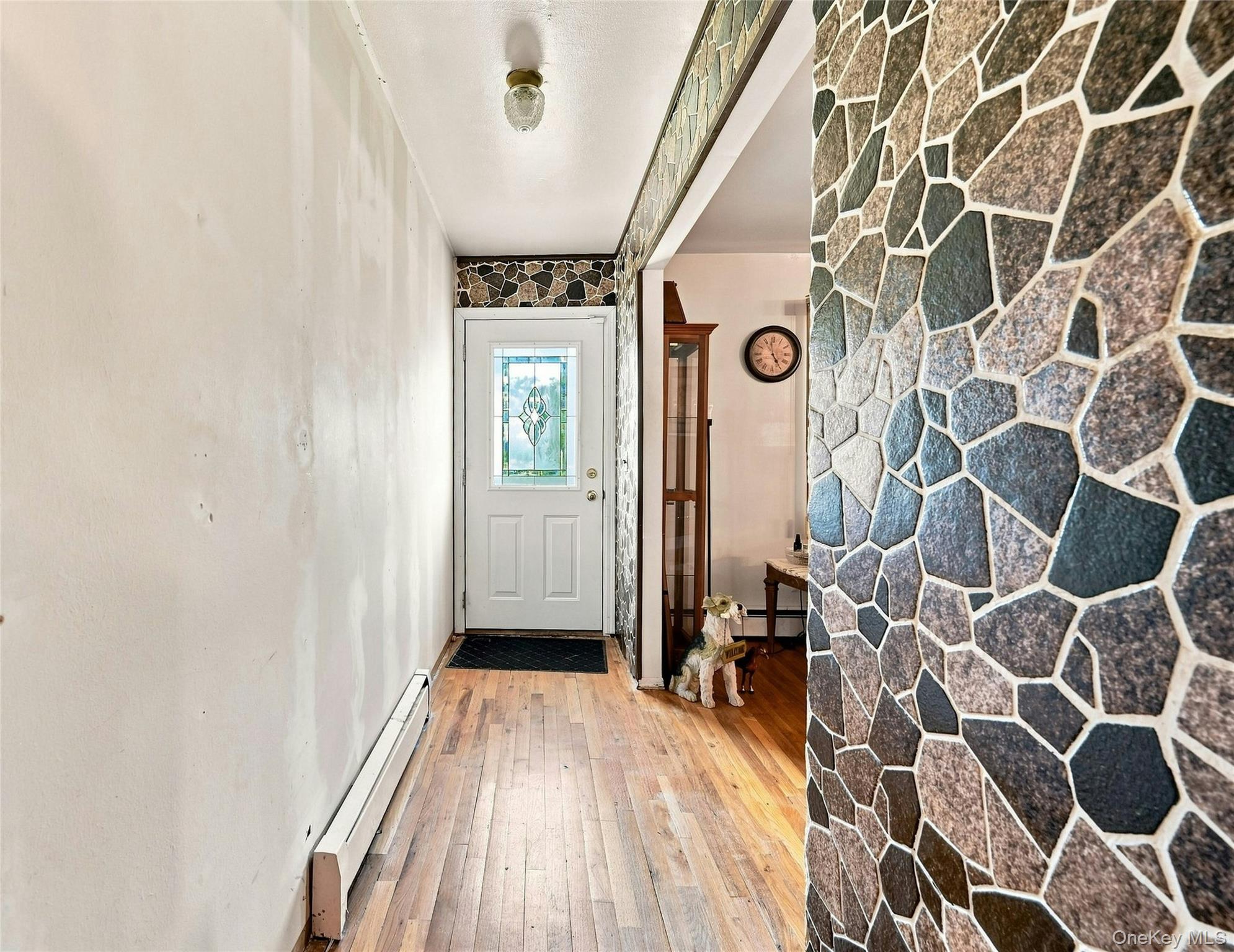 1035 Tooker Avenue – For Sale photo 10