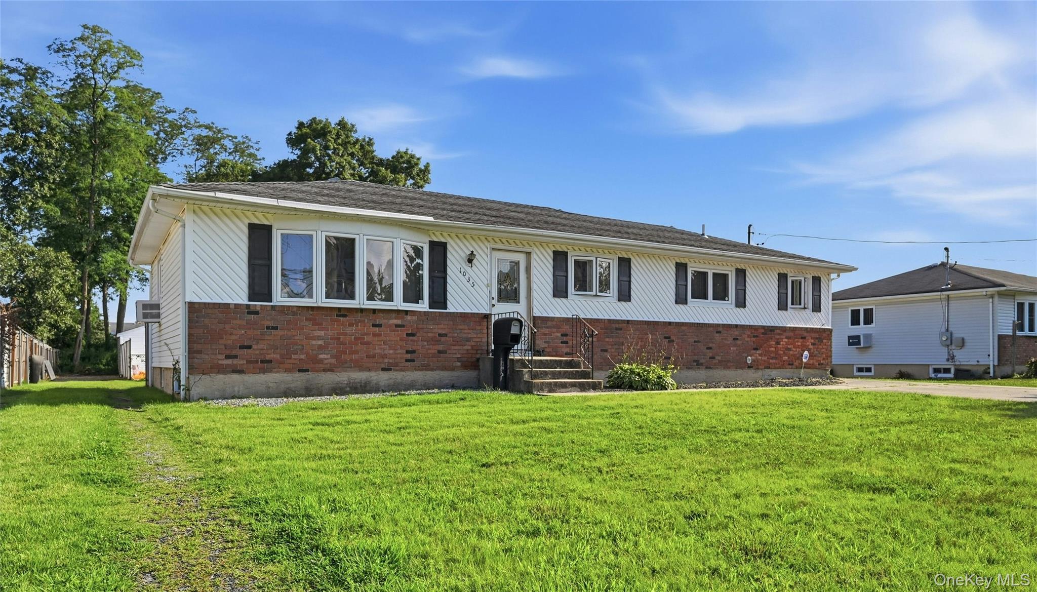 1035 Tooker Avenue – For Sale