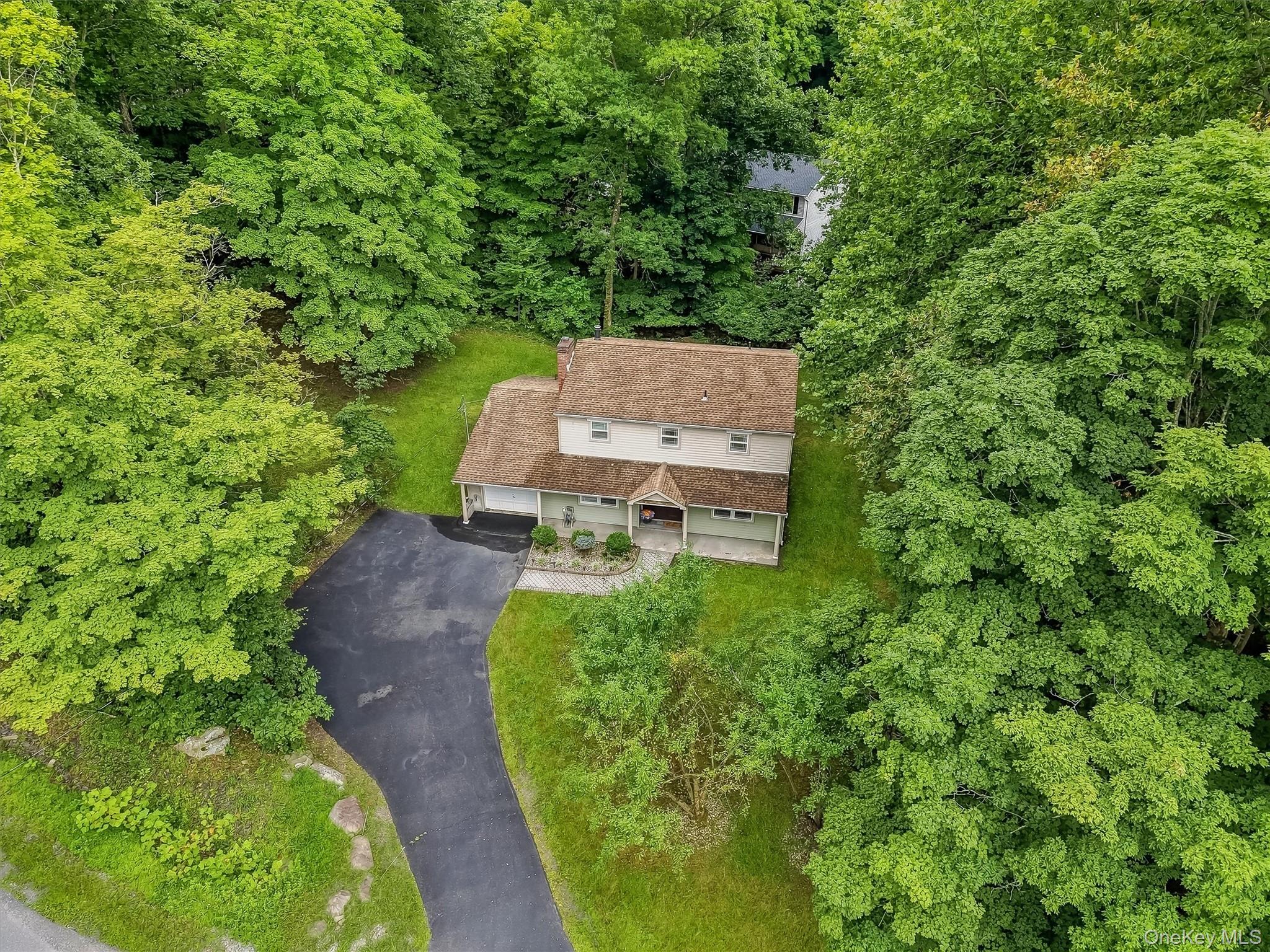 2 Lilac Hill Road – For Sale photo 3