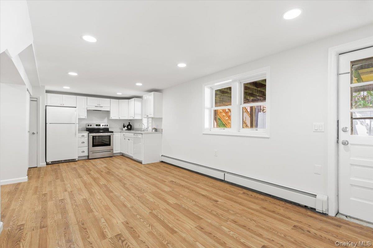 221 Park Avenue E – For Sale photo 19