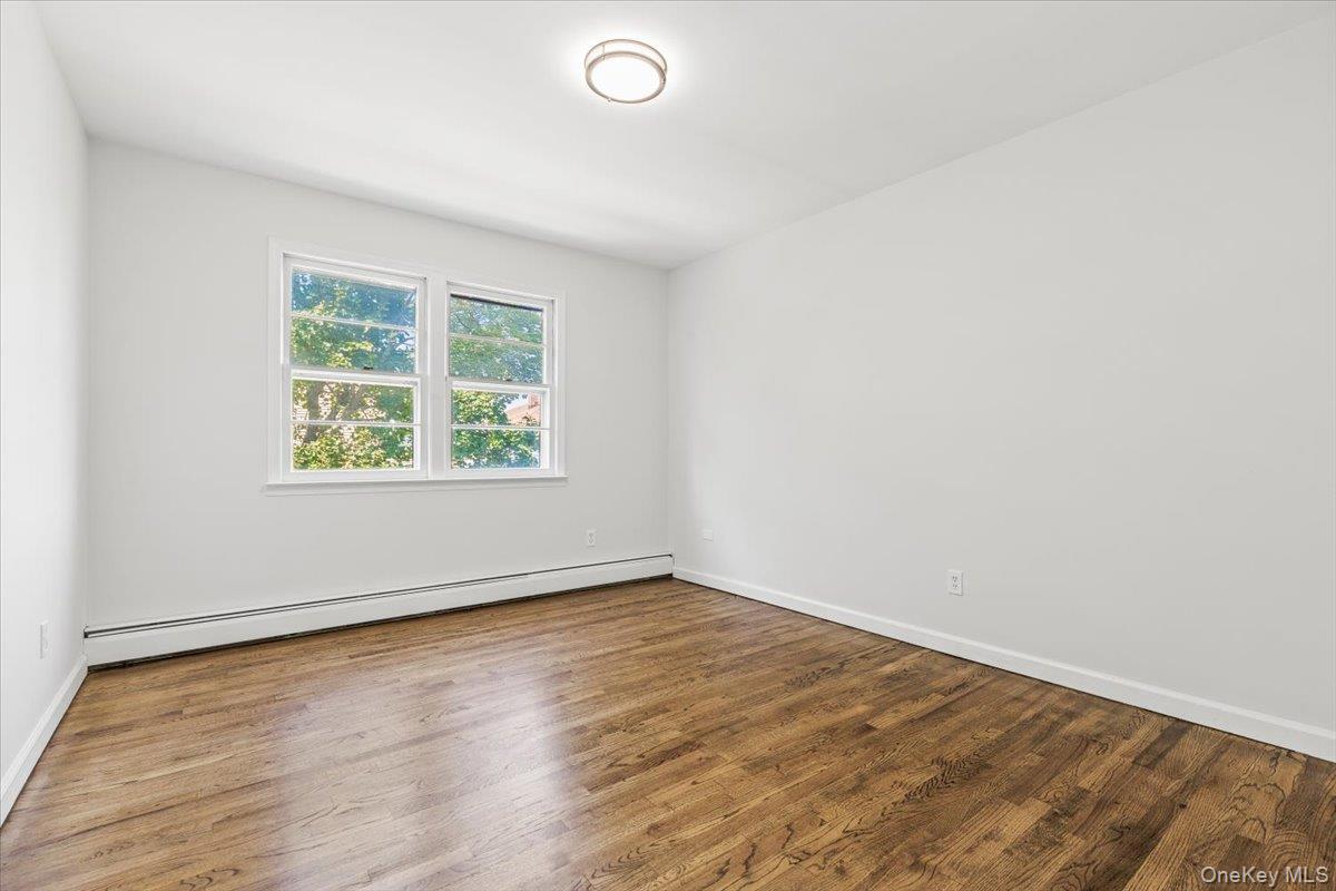 221 Park Avenue E – For Sale photo 33
