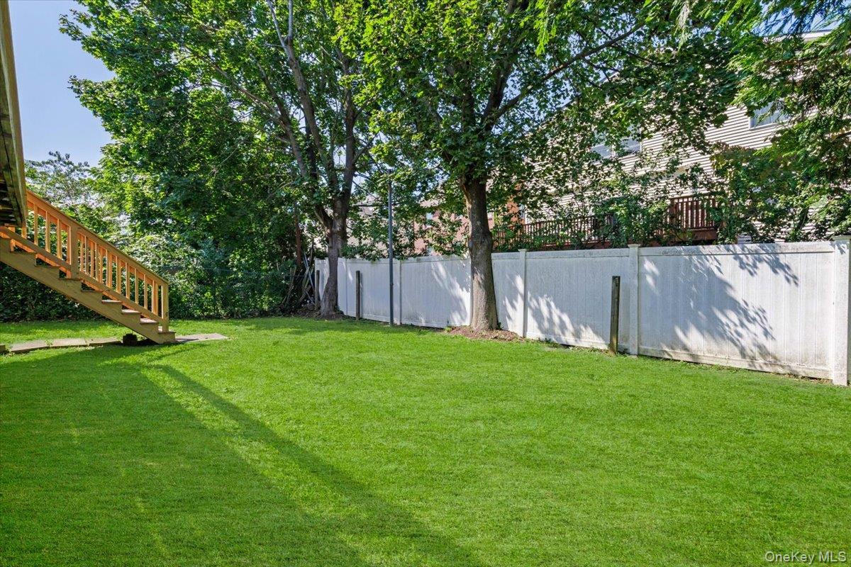 221 Park Avenue E – For Sale photo 39