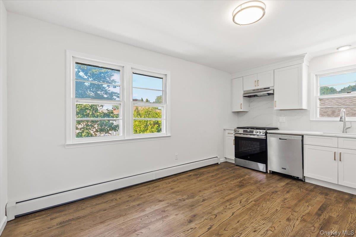 221 Park Avenue E – For Sale photo 28