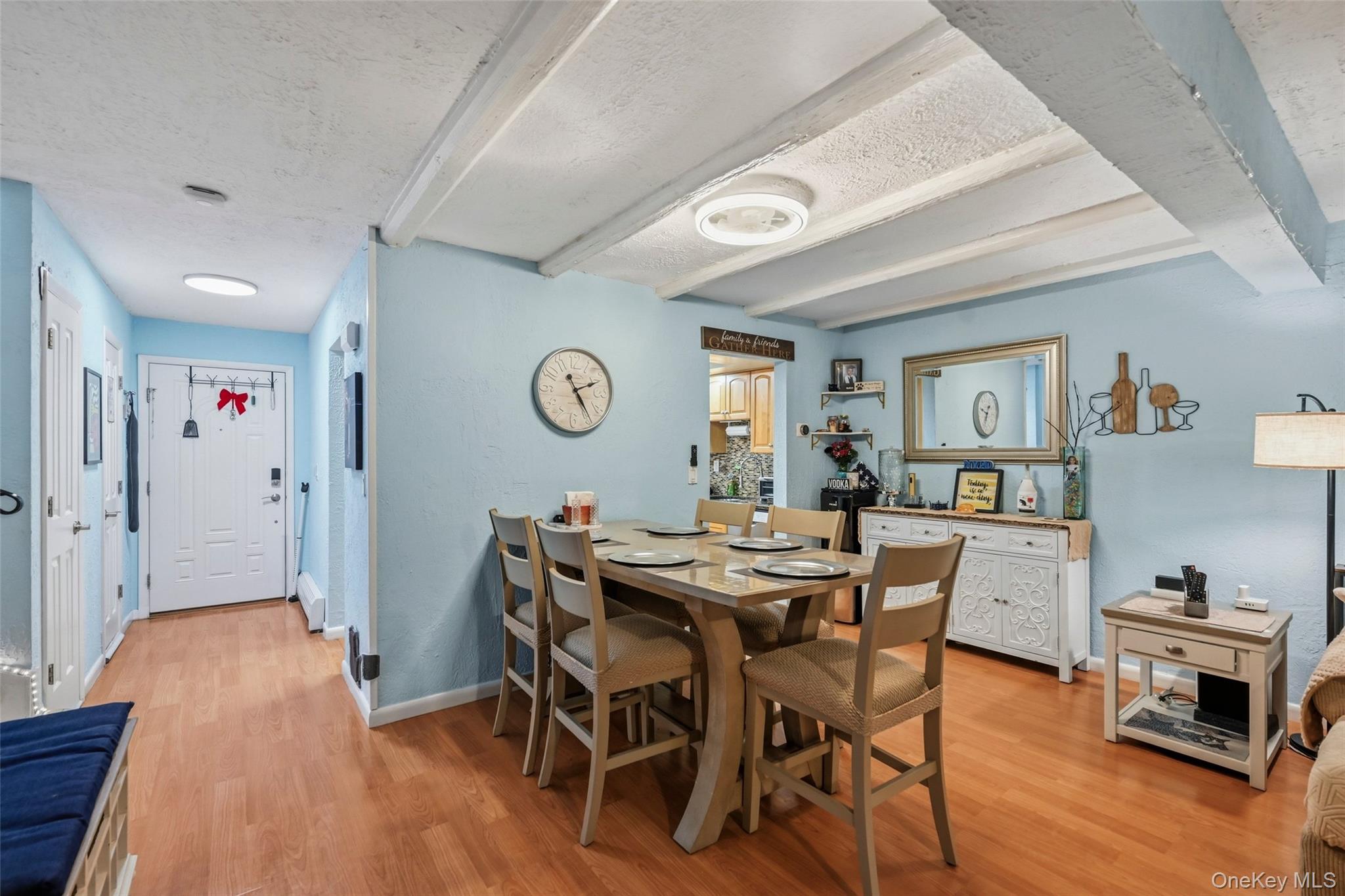 72 Yorkshire Drive – For Sale photo 9