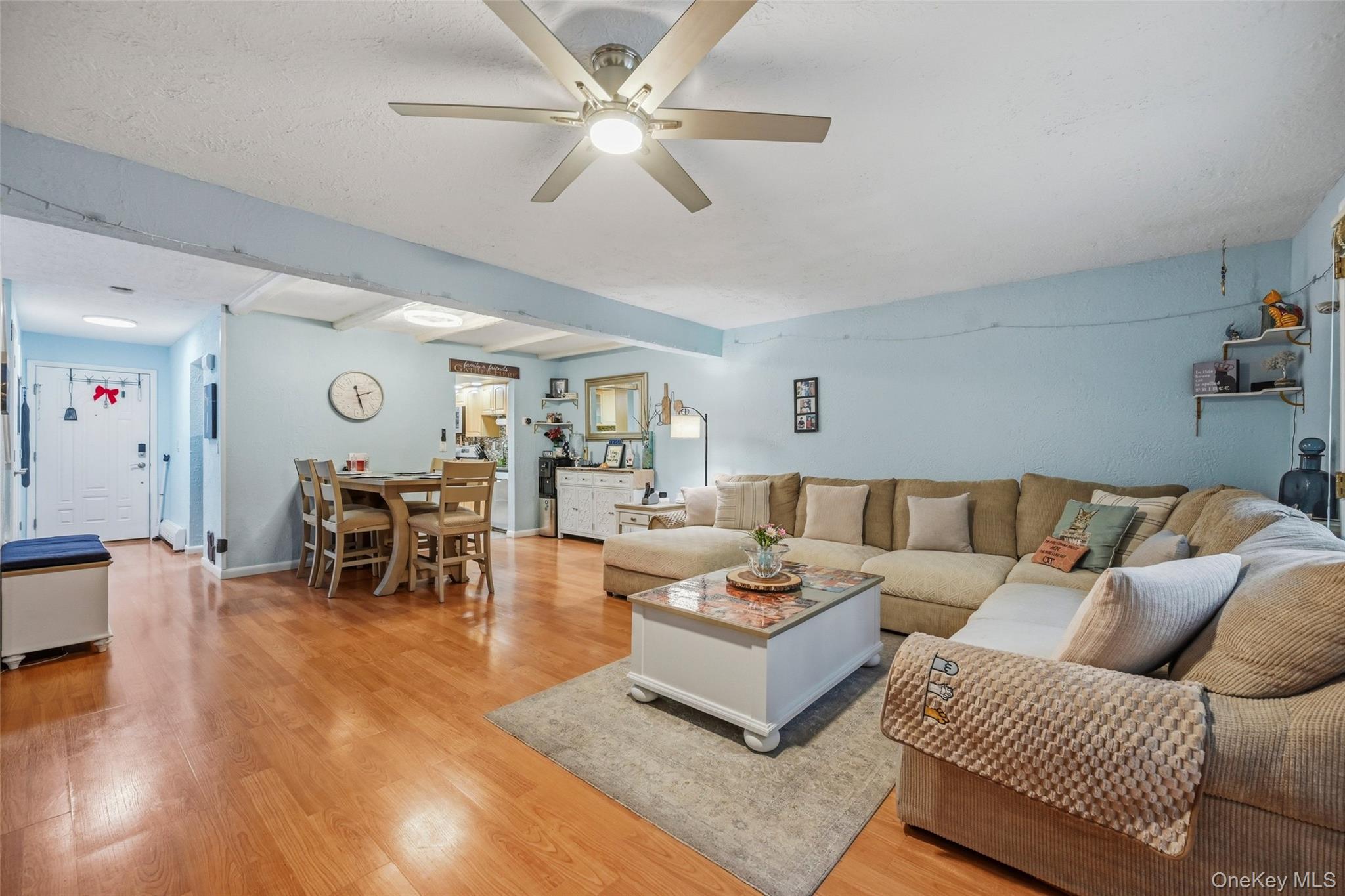 72 Yorkshire Drive – For Sale photo 6