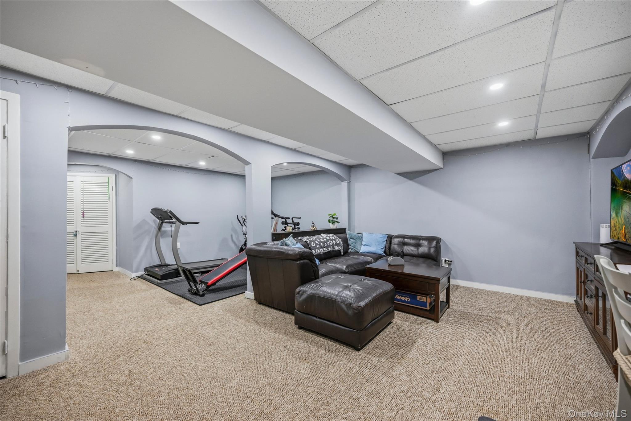 72 Yorkshire Drive – For Sale photo 29
