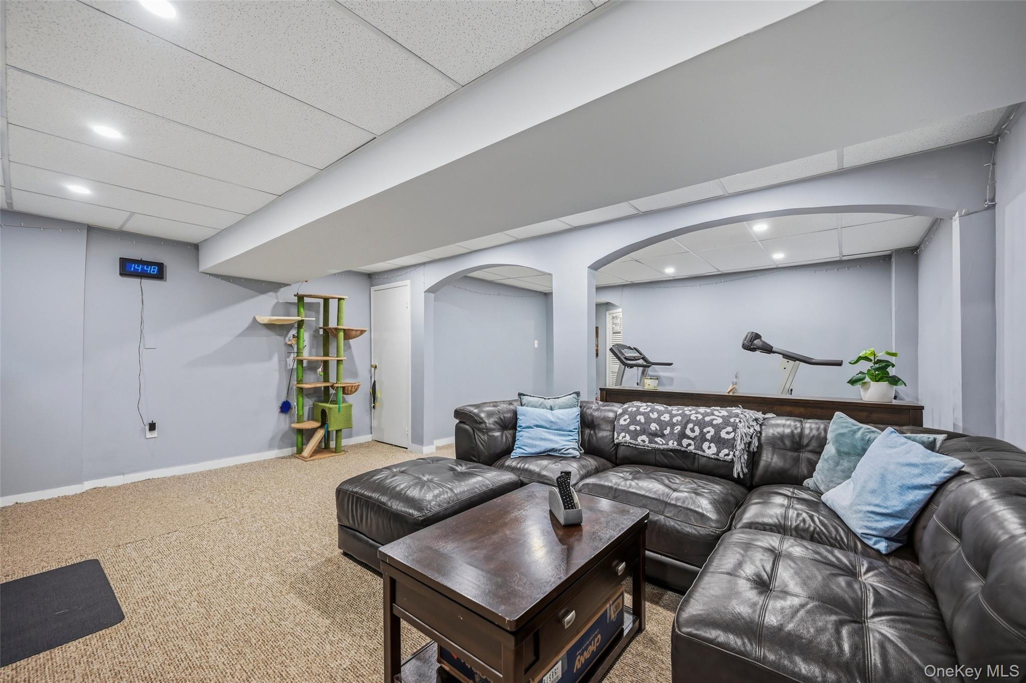 72 Yorkshire Drive – For Sale photo 30