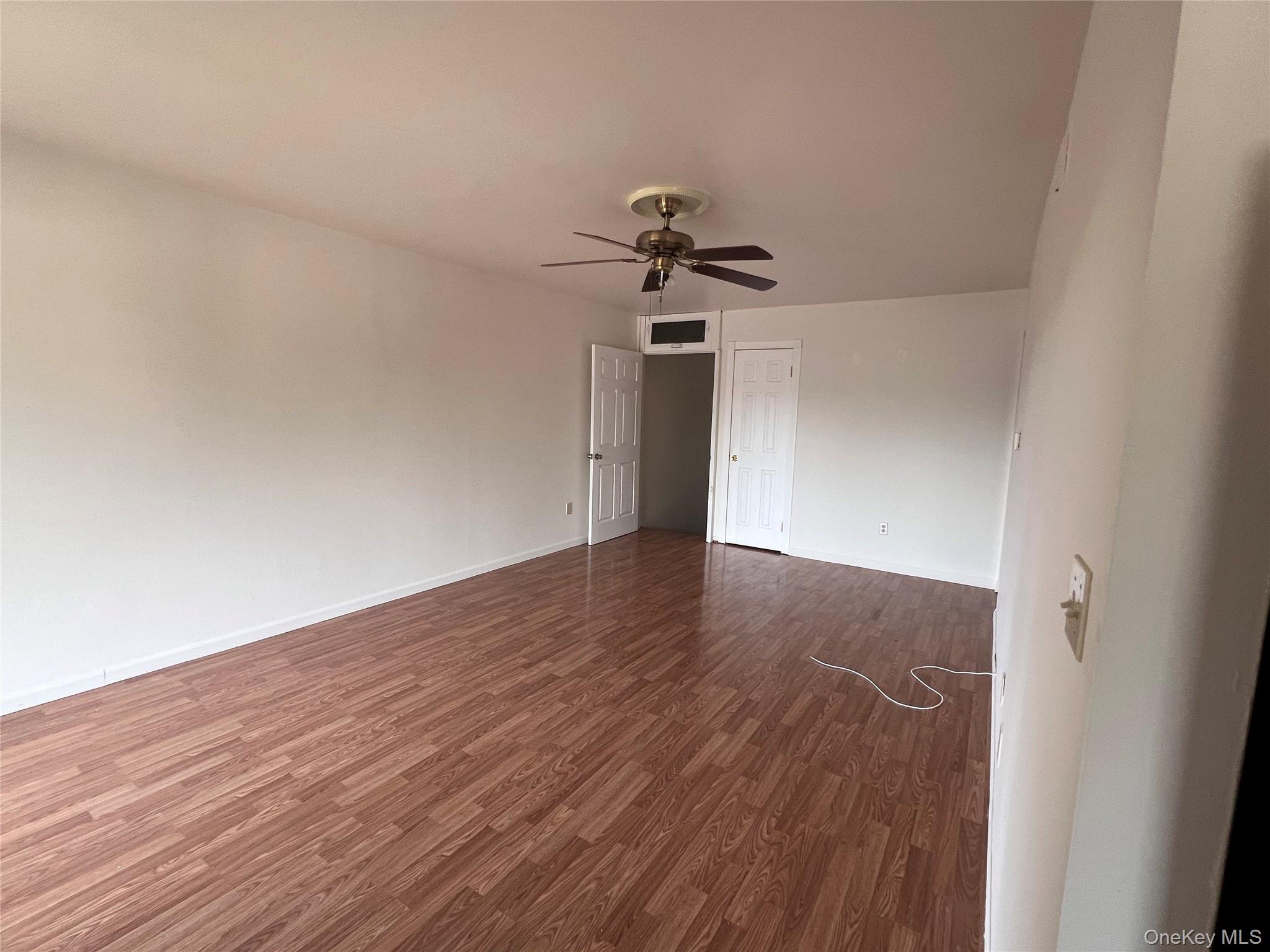 26 Cooper Drive, Unit 403 photo 3