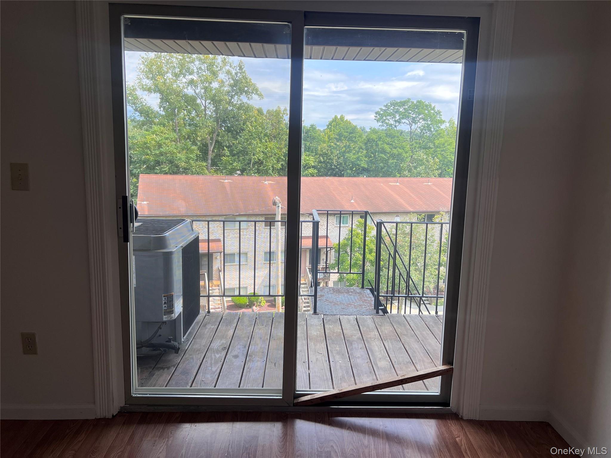 26 Cooper Drive, Unit 403 photo 2