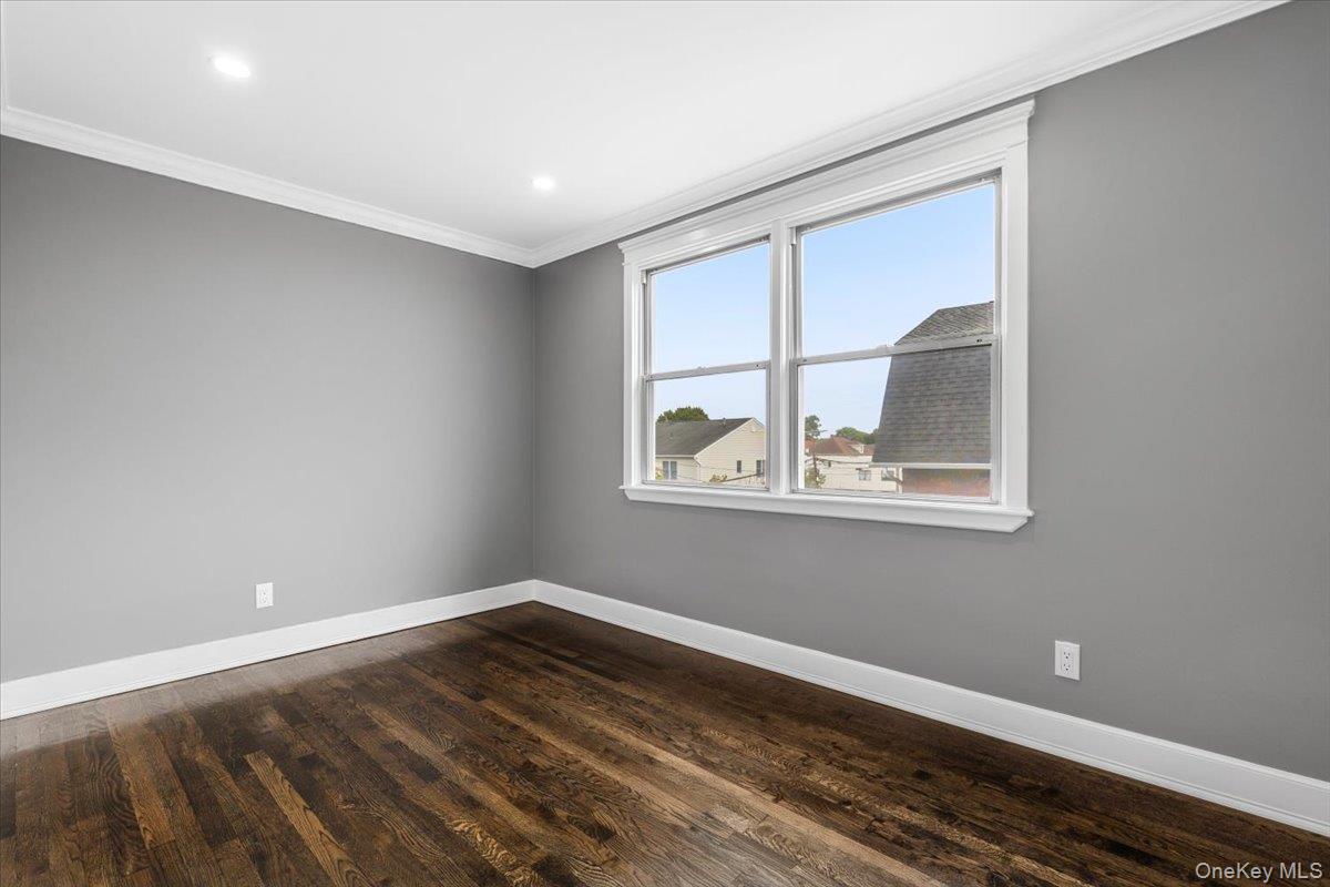 85 Franklin Avenue, Unit 2 photo 14