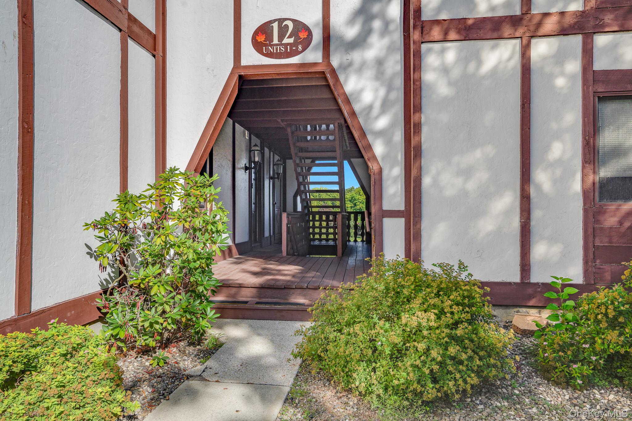 12 Skyline Drive, Unit 8