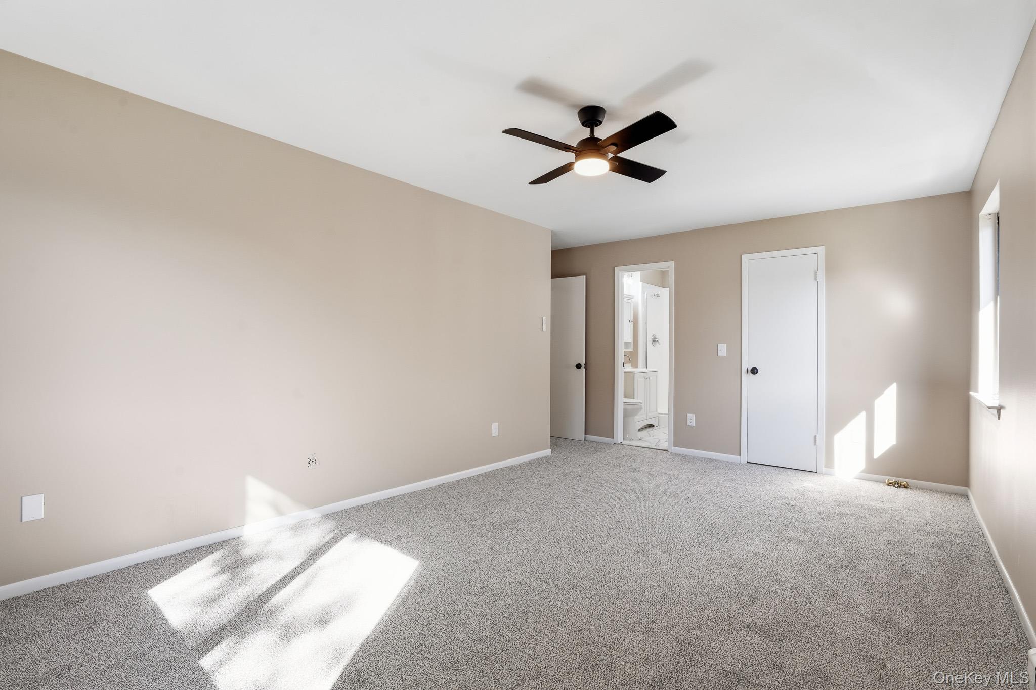 12 Skyline Drive, Unit 8 photo 16