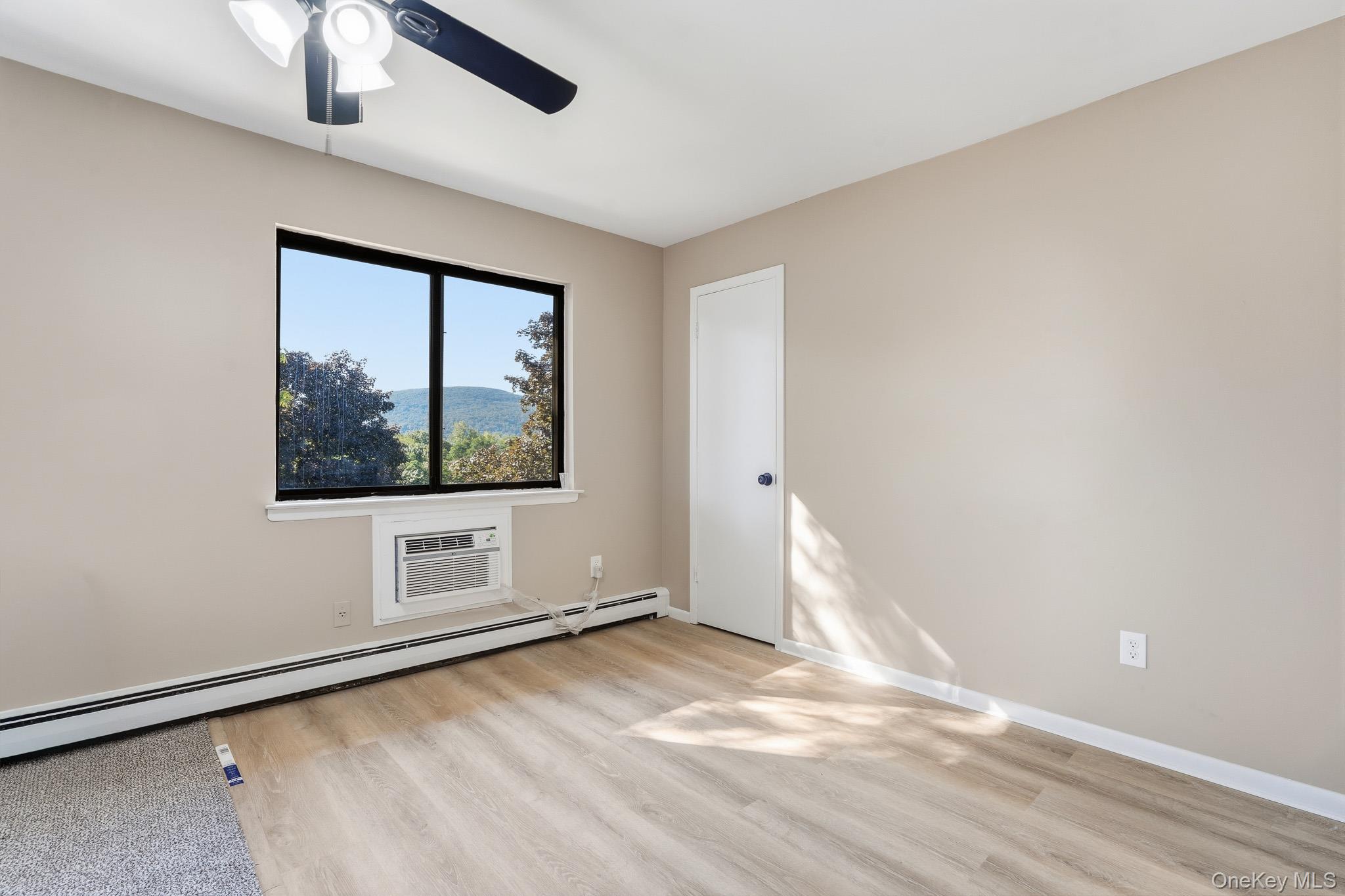 12 Skyline Drive, Unit 8 photo 9