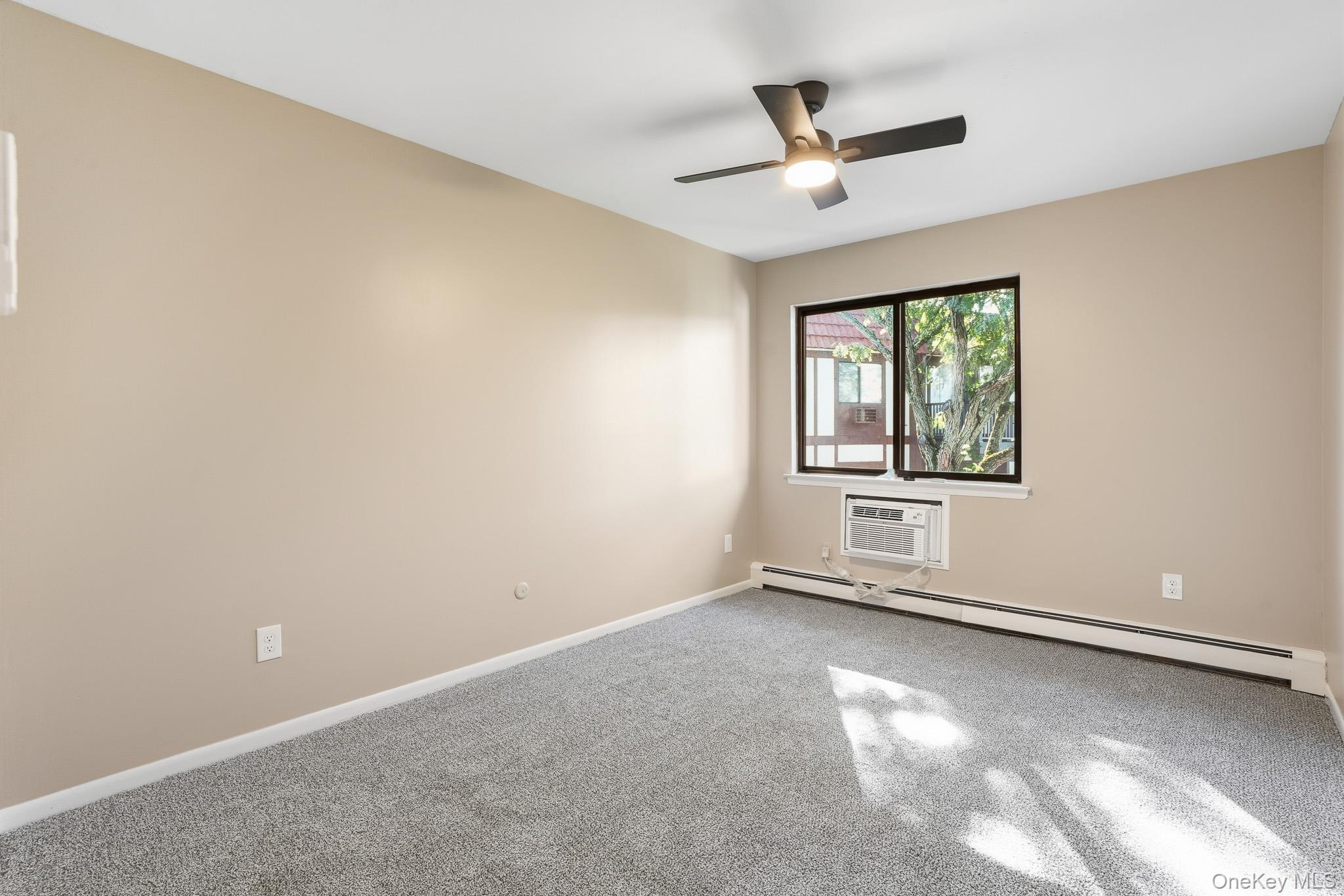 12 Skyline Drive, Unit 8 photo 20