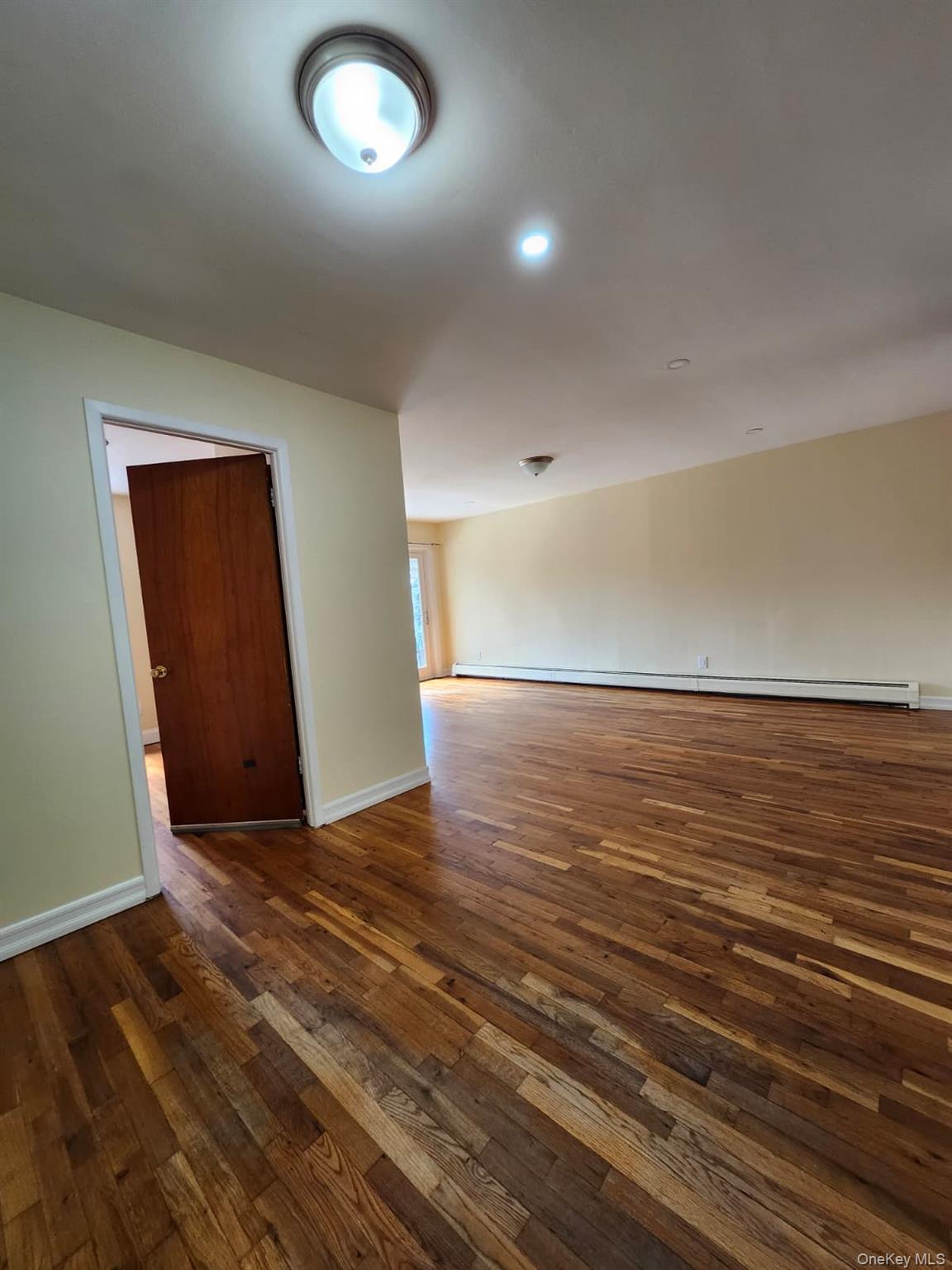 165-19 CHAPIN PKWY, Unit 3 photo 5