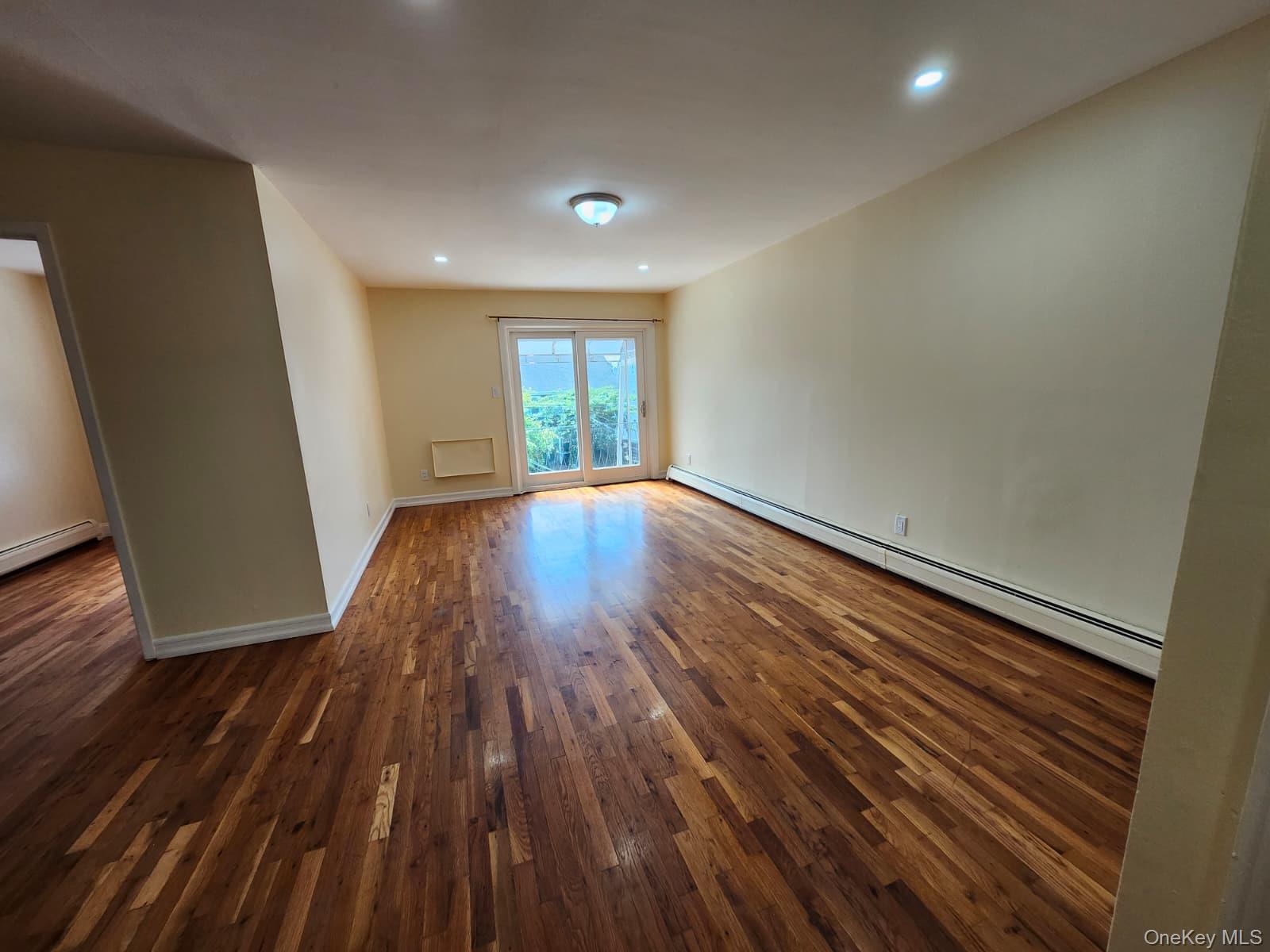 165-19 CHAPIN PKWY, Unit 3 photo 17
