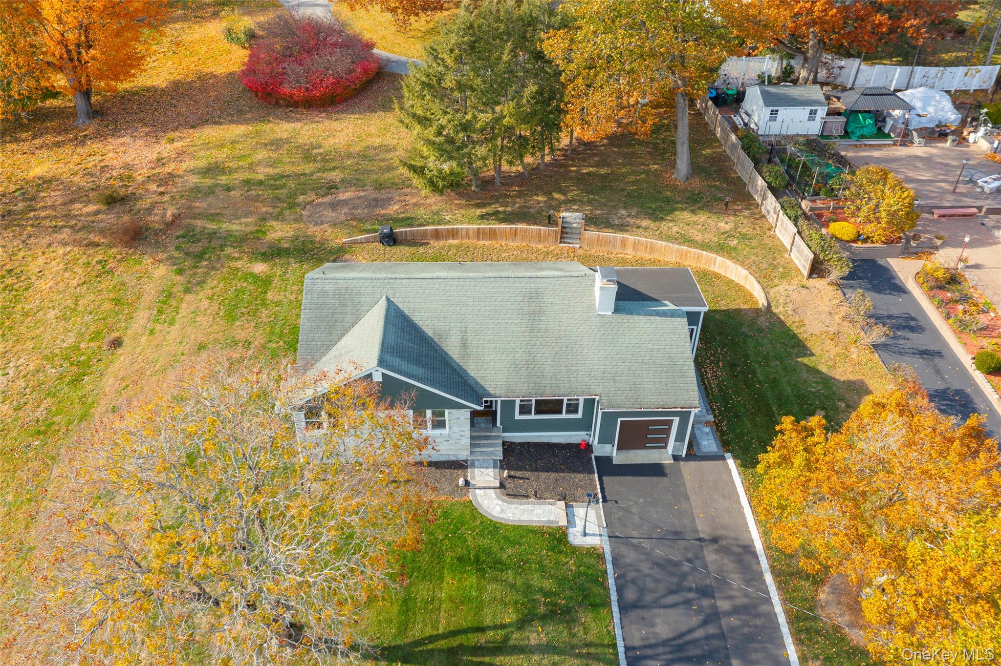 39 Susan Drive – For Sale photo 3