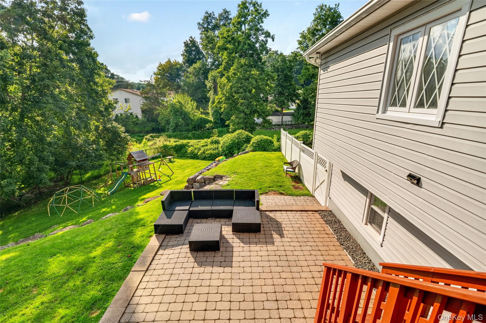 1 Ann Avenue – For Sale photo 19