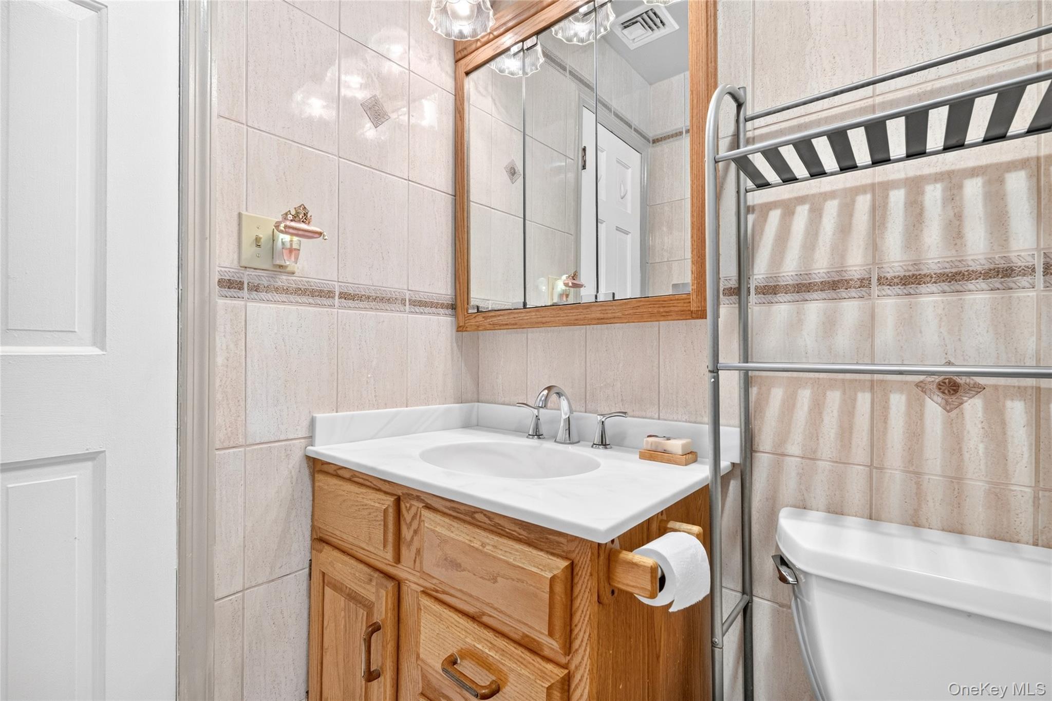 1 Ann Avenue – For Sale photo 28