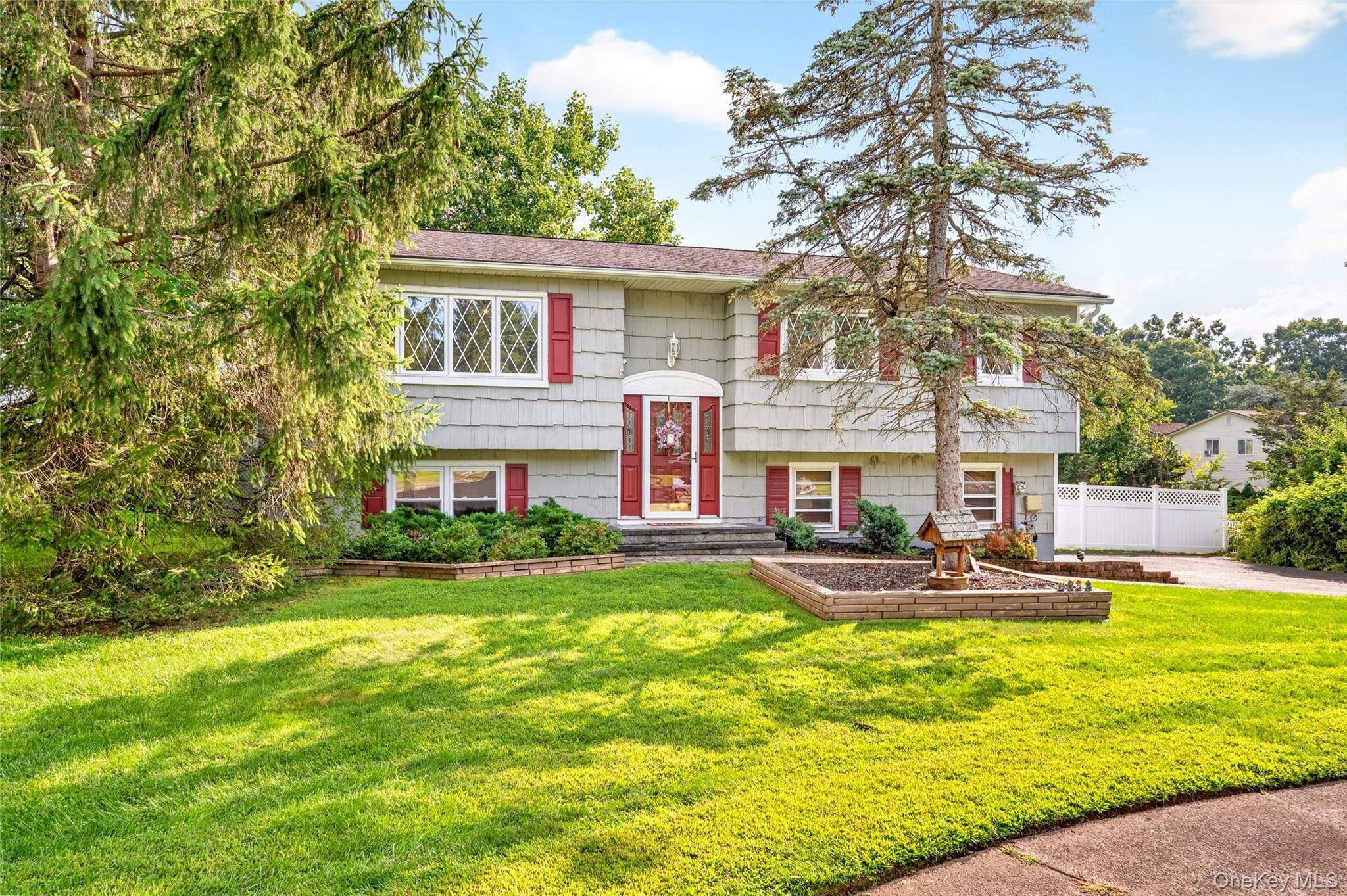 1 Ann Avenue – For Sale