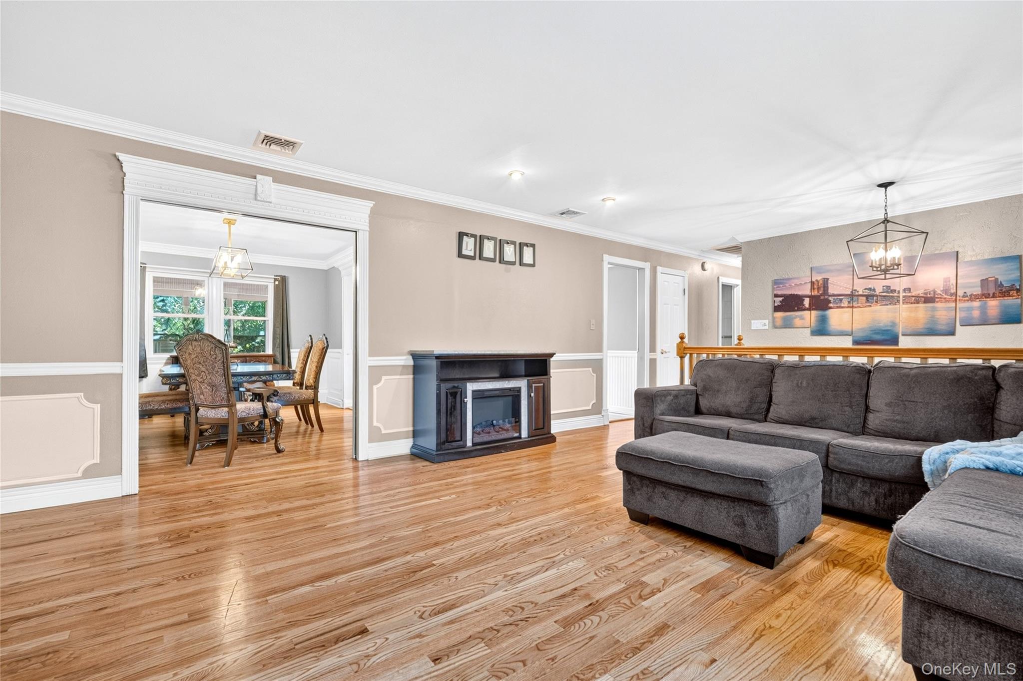 1 Ann Avenue – For Sale photo 6