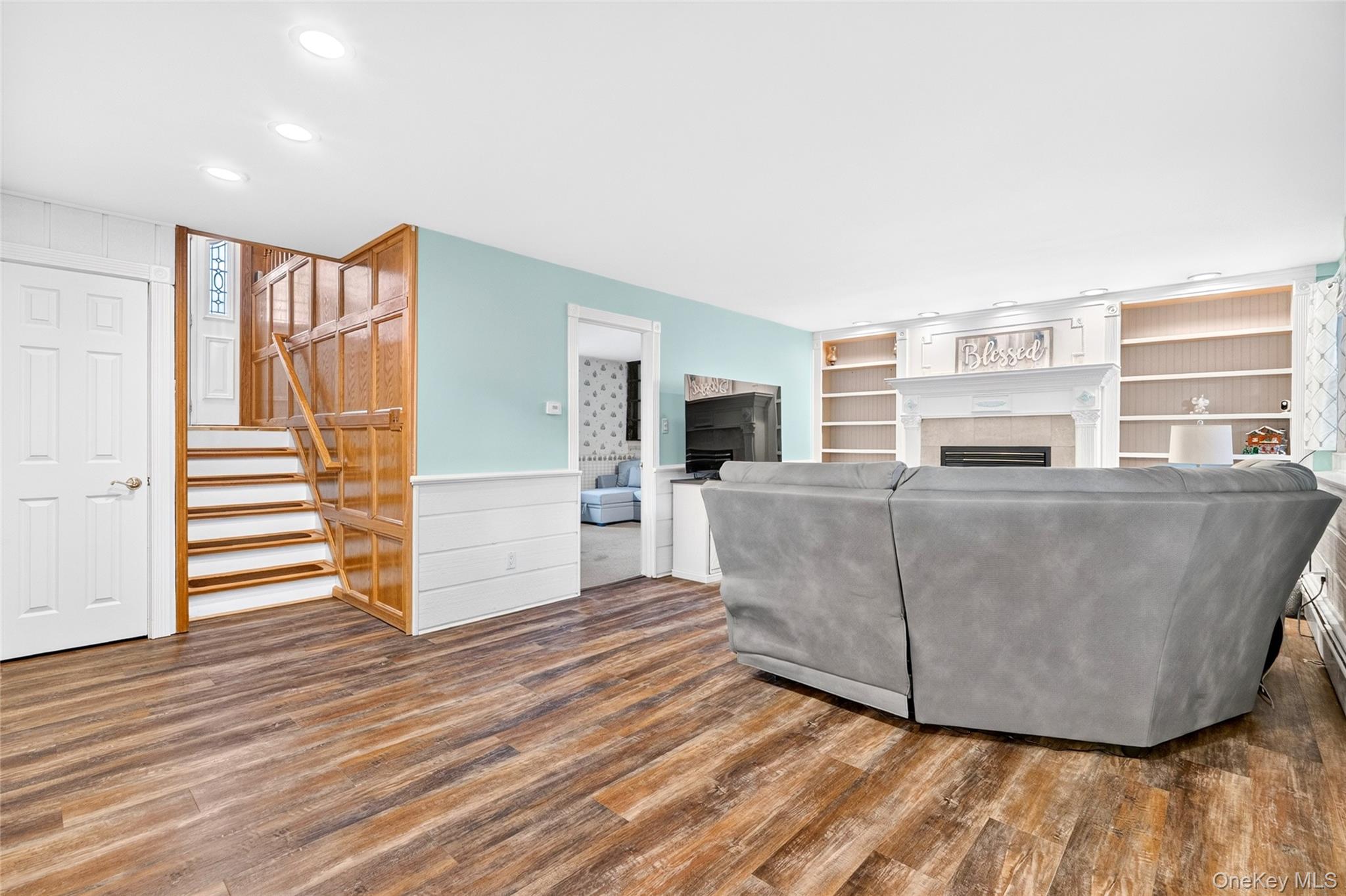 1 Ann Avenue – For Sale photo 31