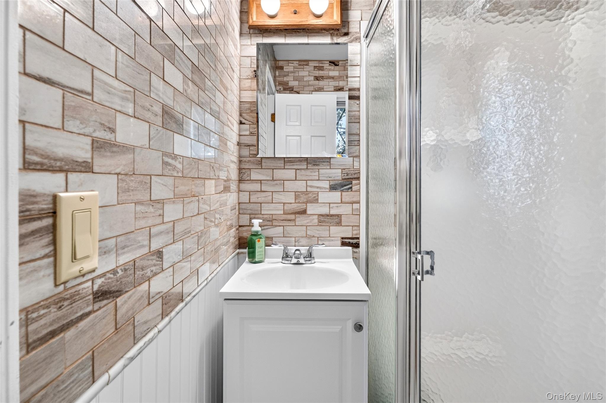 1 Ann Avenue – For Sale photo 22