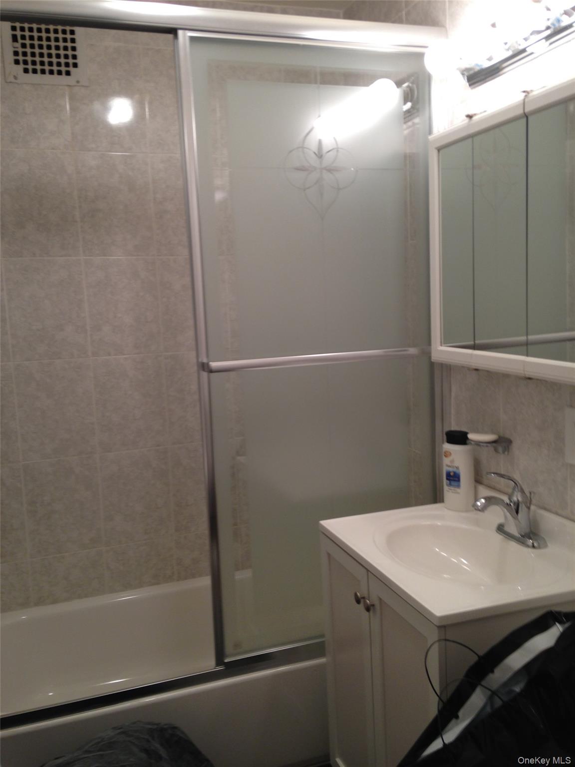 15 Canterbury, Unit C-13 photo 8