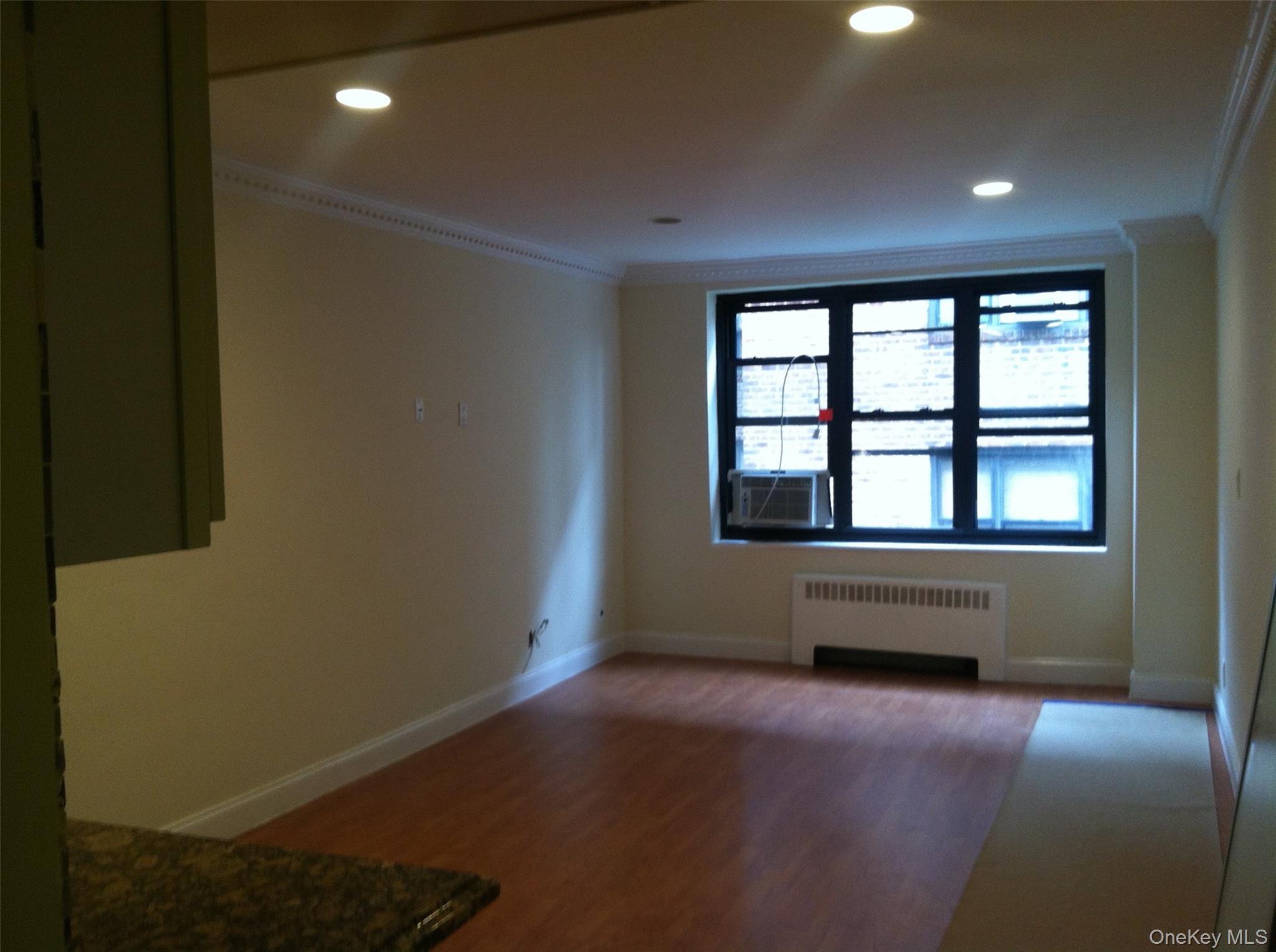 15 Canterbury, Unit C-13